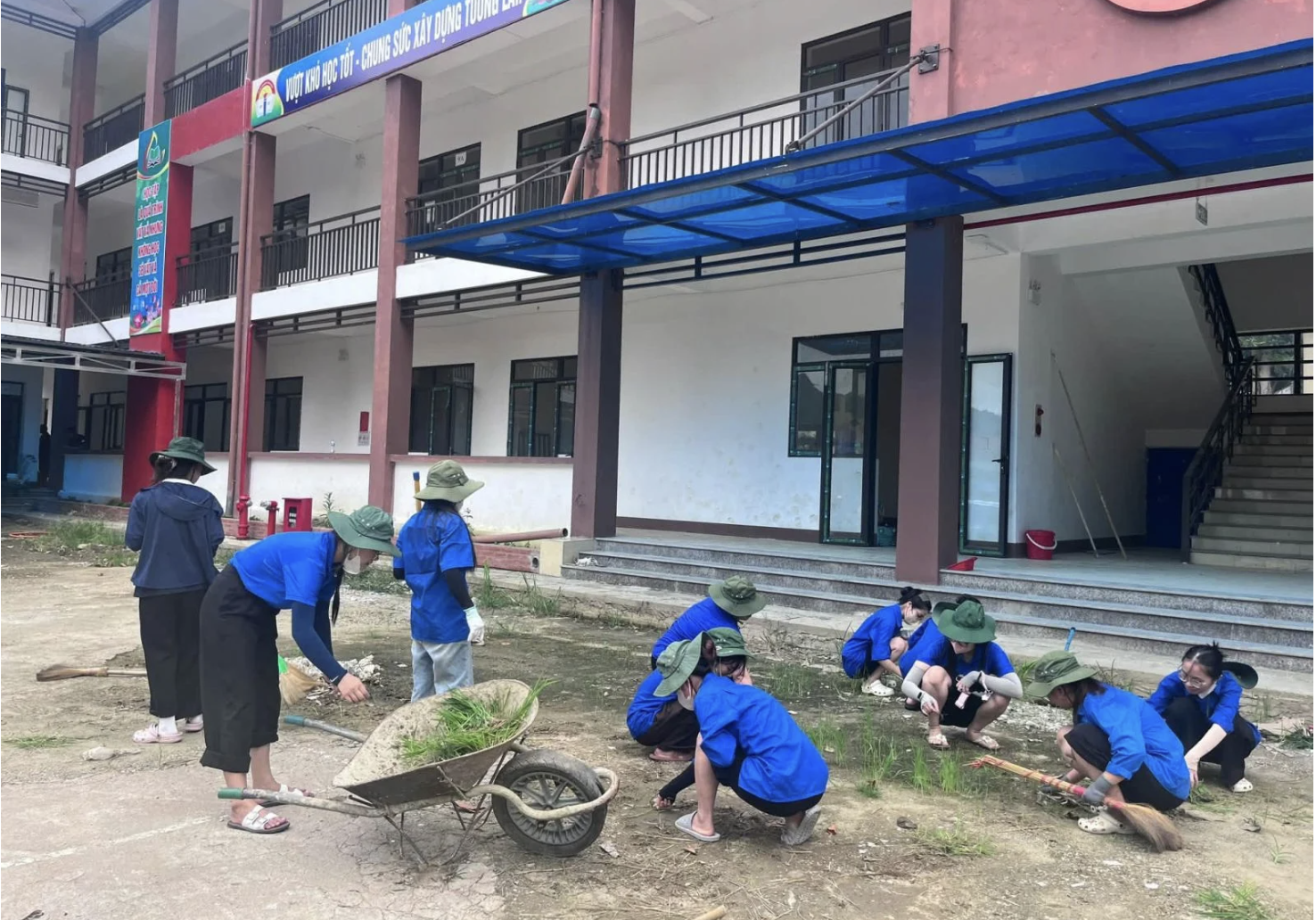 Sôi nổi các hoạt động đầu tiên của Chiến dịch mùa Hè xanh năm 2026