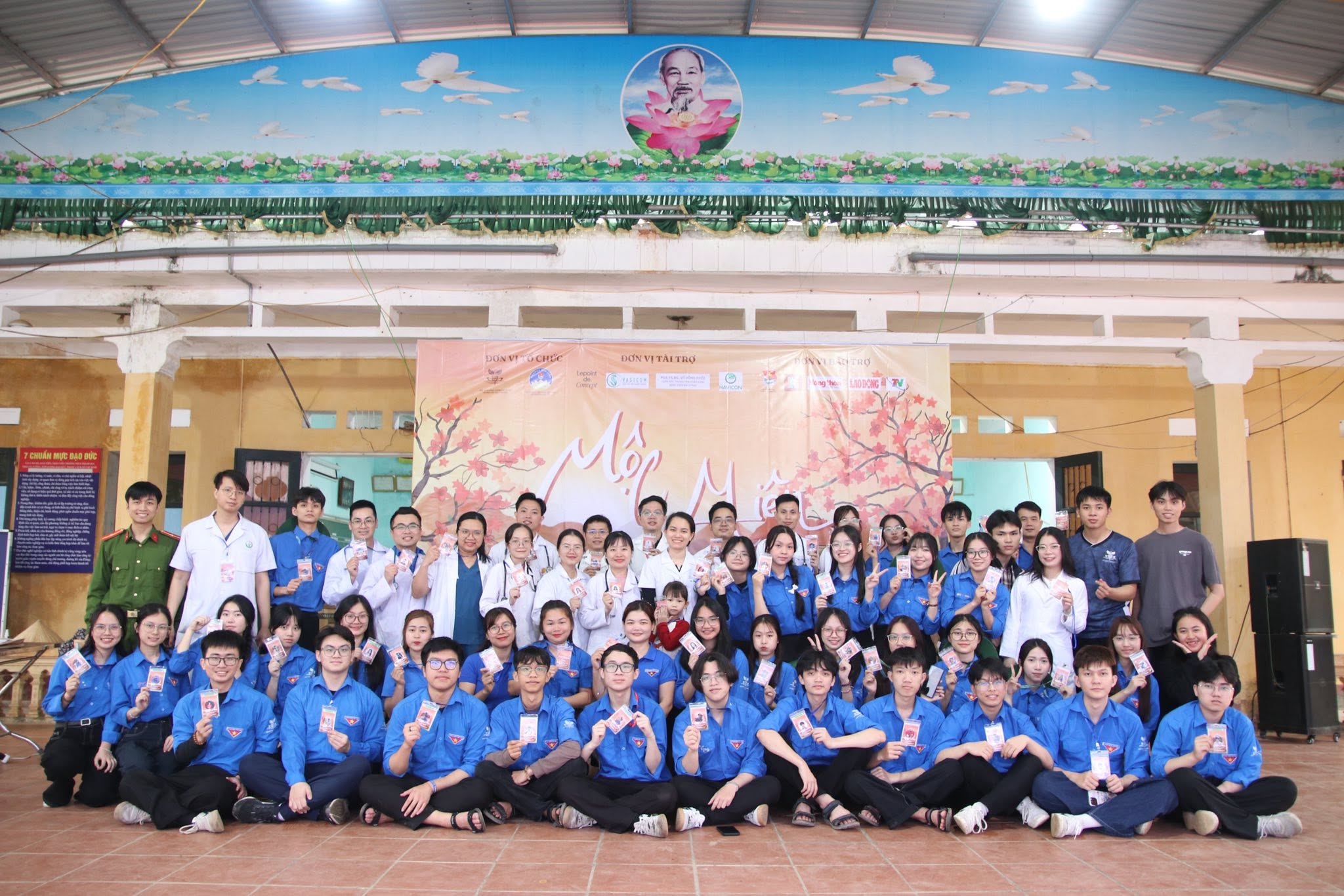 Đội SVTN đồng hương Nghệ An Trường Đại học Y Hà Nội