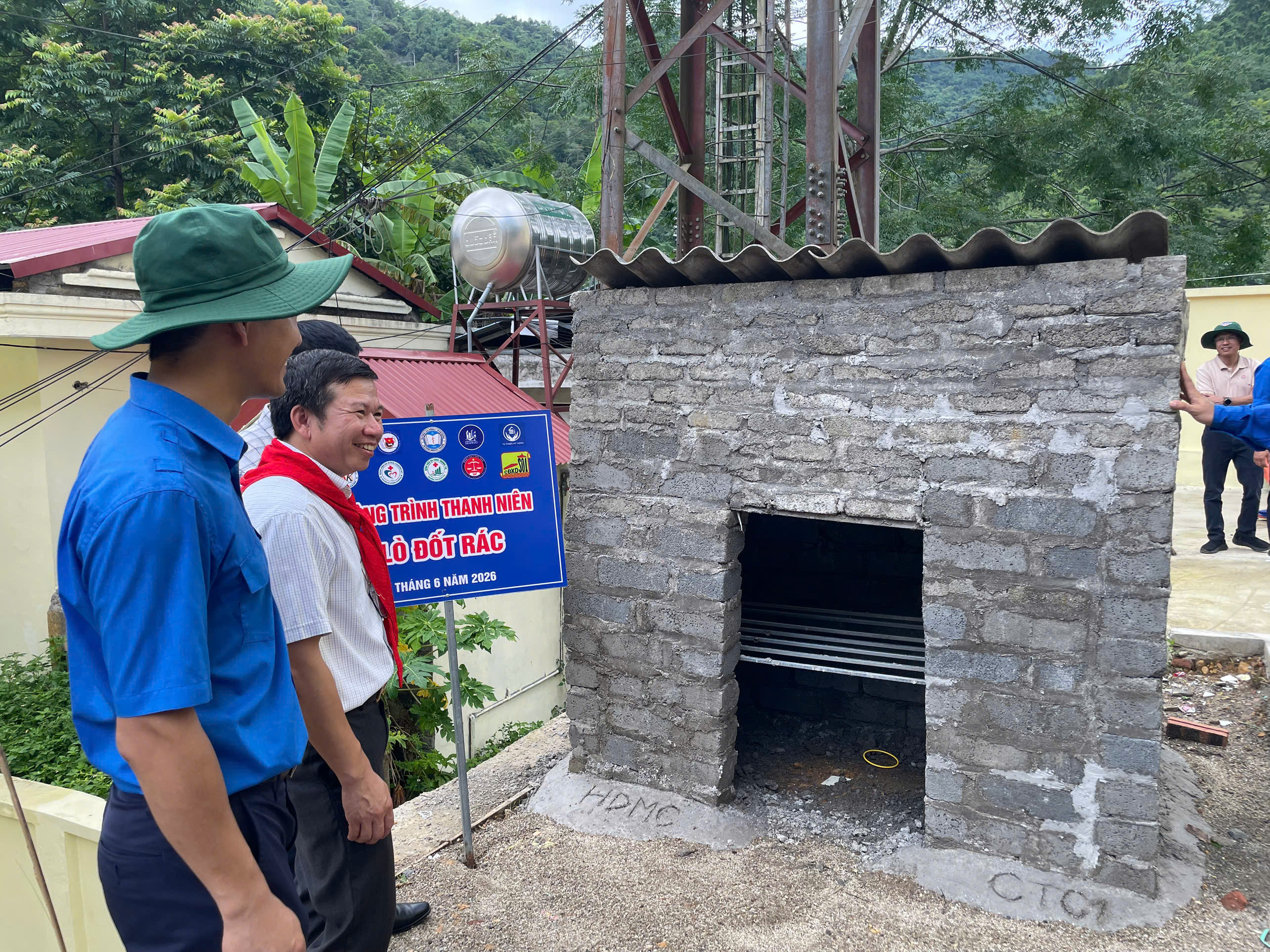 TRƯỜNG CAO ĐẲNG Y TẾ HÀ ĐÔNG - XÂY DỰNG CÔNG TRÌNH THANH NIÊN - LÒ ĐỐT RÁC THẢI
