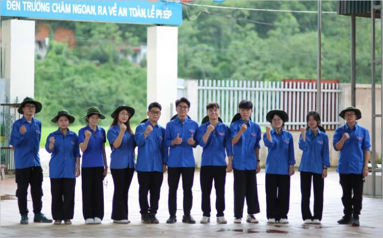 Đội Sinh viên tình nguyện Văn phòng Đoàn - Hội trường Đại học Phương Đông năm 2026