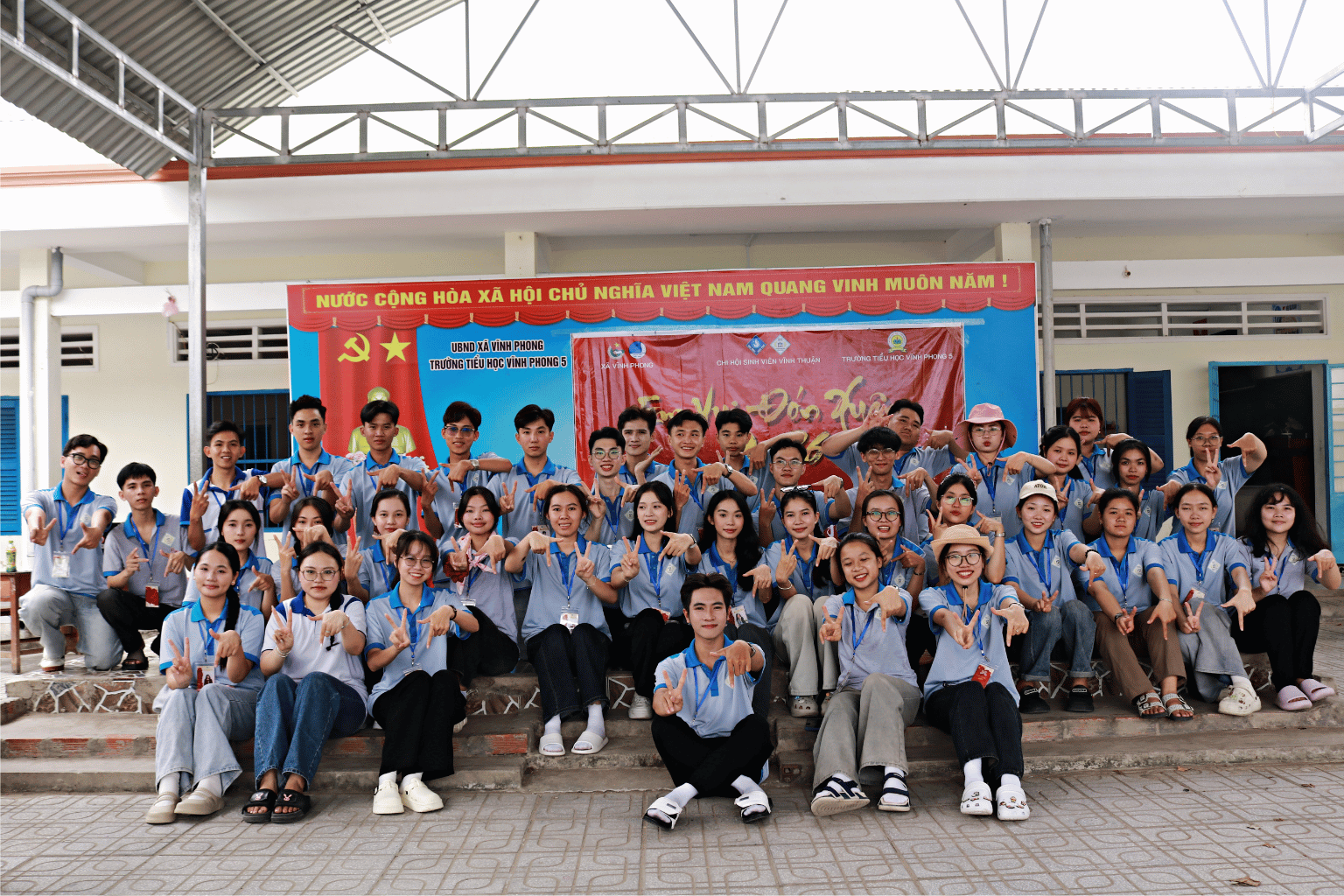 Đội hình Mùa hè xanh Chi hội sinh viên Vĩnh Thuận