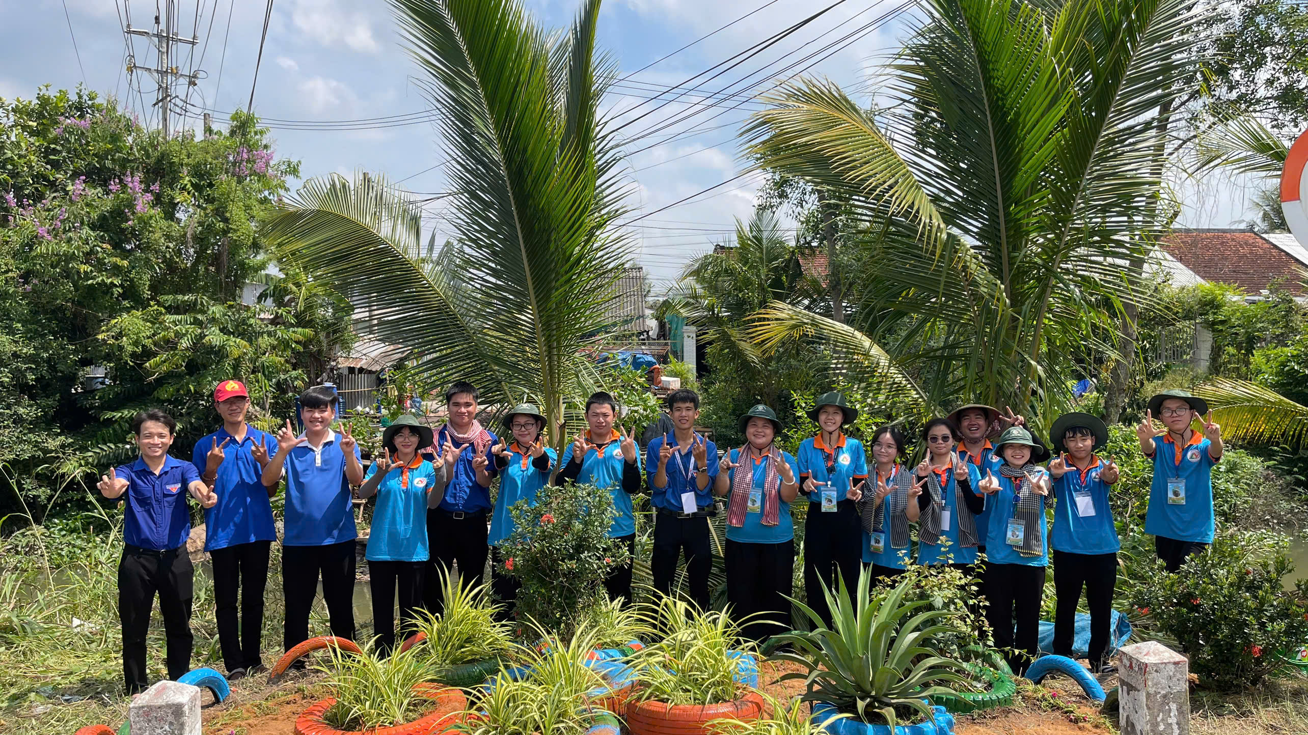 Đội hình Mùa hè xanh Chi hội sinh viên Lấp Vò