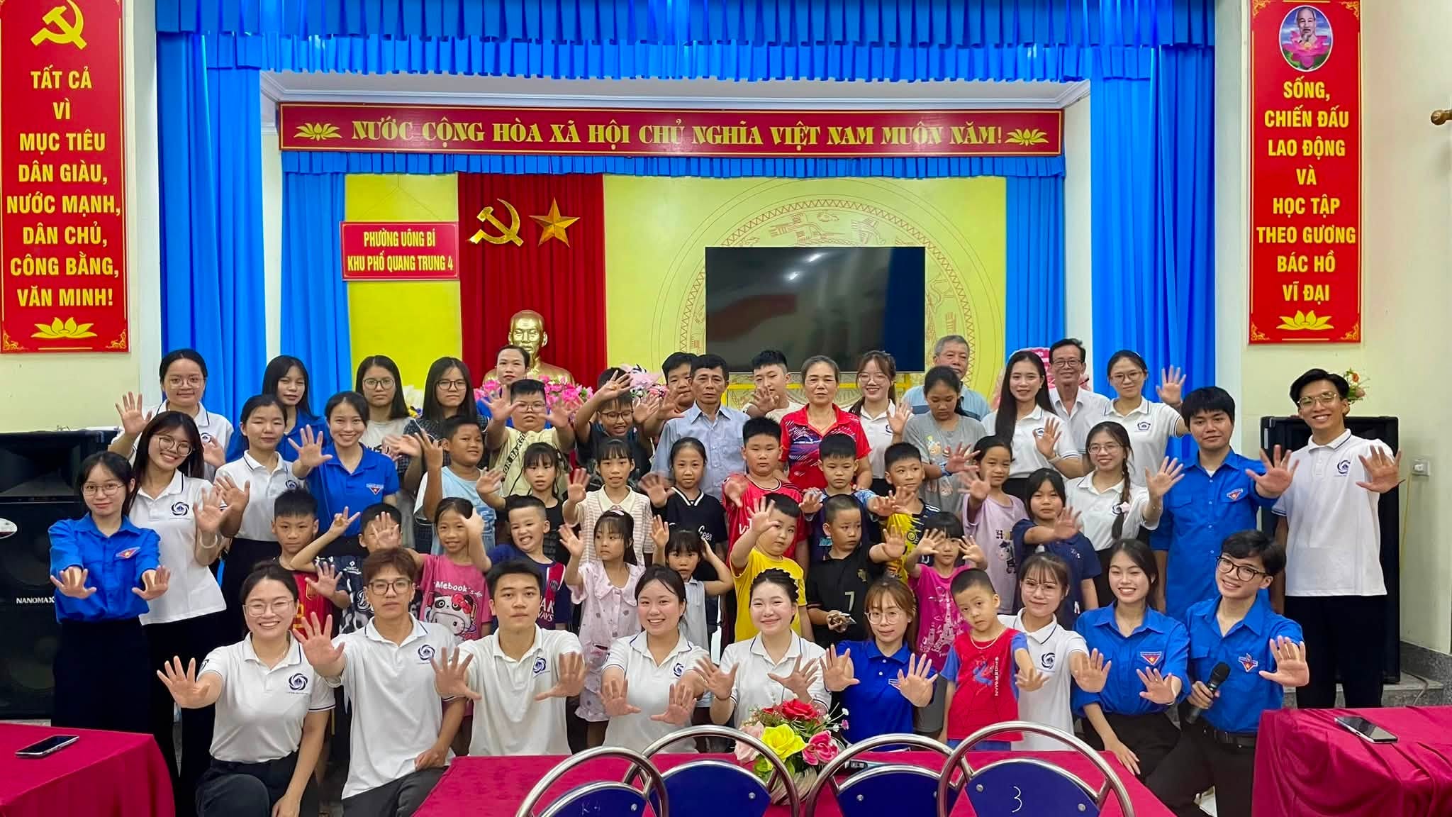 Sinh hoạt hè Tiếng Anh cho cộng đồng năm 2026, Câu lạc bộ Sinh viên 5 Tốt UHL