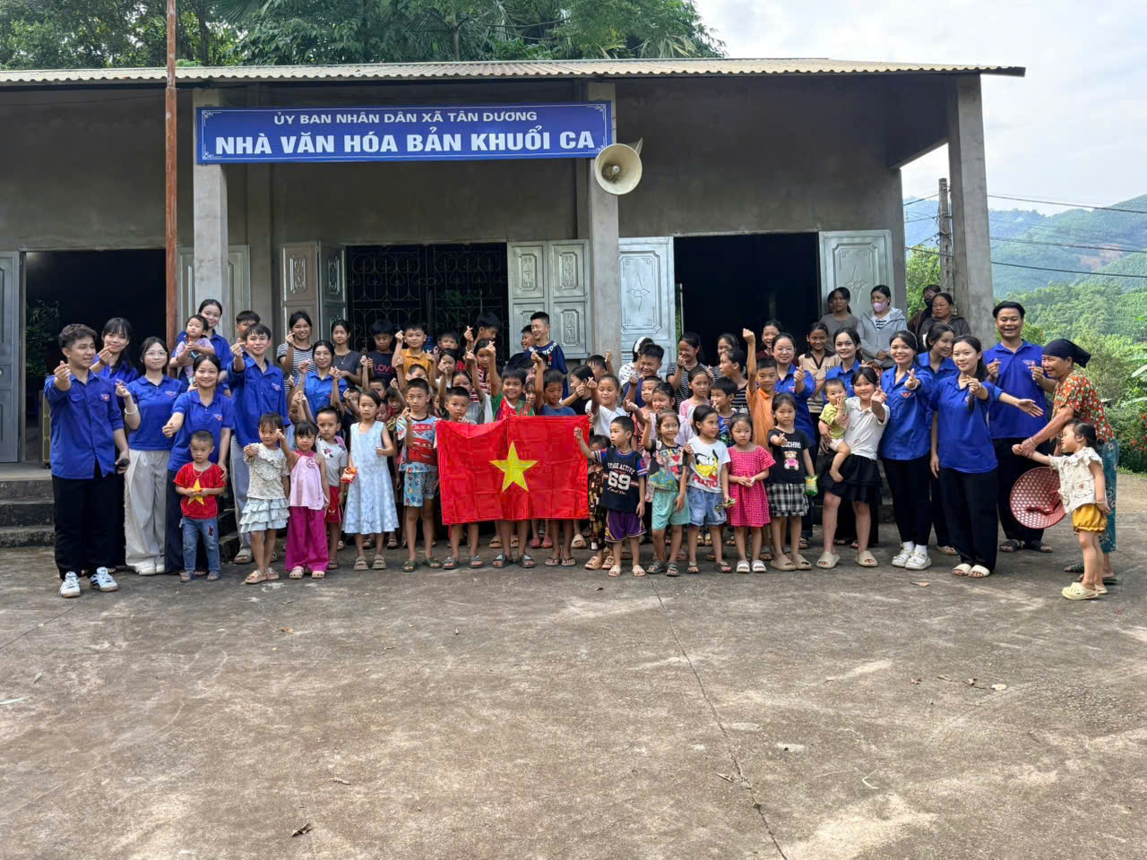 ĐỘI HÌNH TÌNH NGUYỆN MÙA HÈ XANH NĂM 2026 TNULCC
