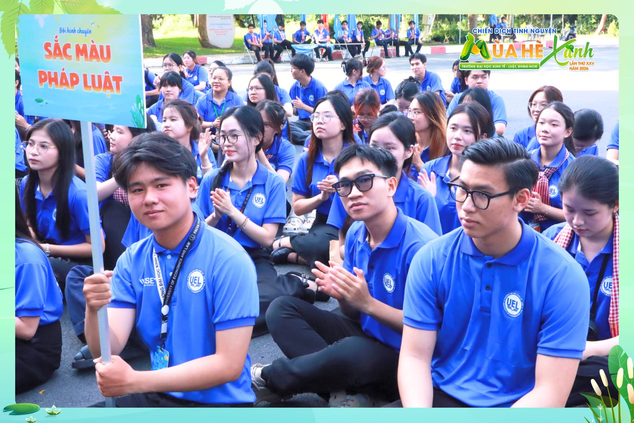 Đội hình Chuyên Sắc màu pháp luật