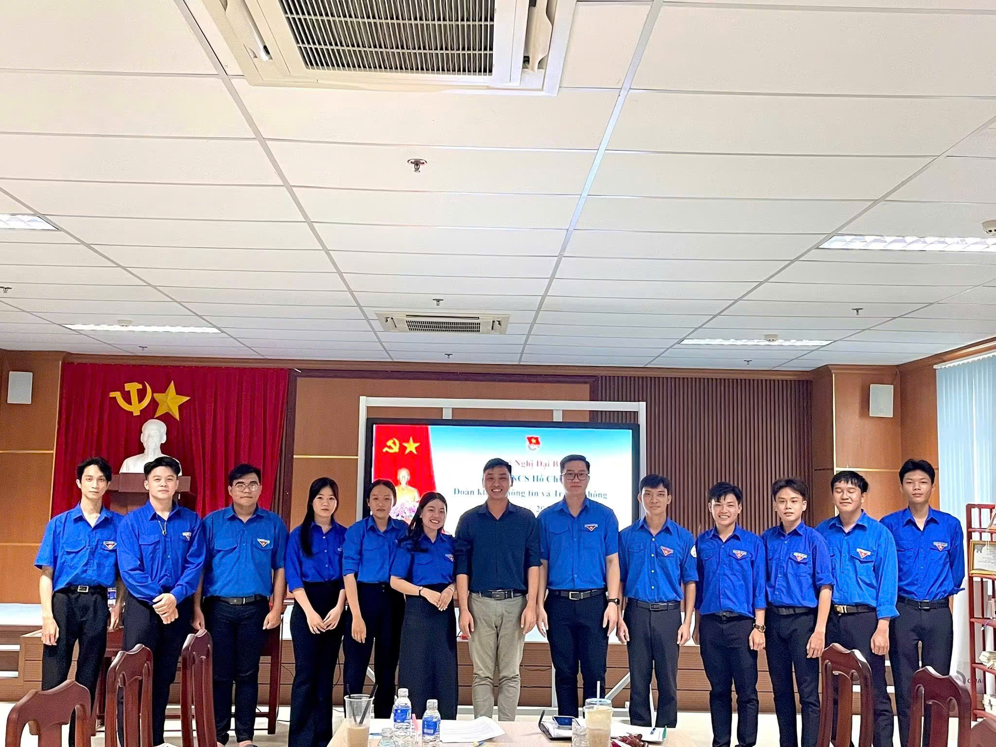 Đội hình mùa hè xanh trường Đại Học Kiên Giang