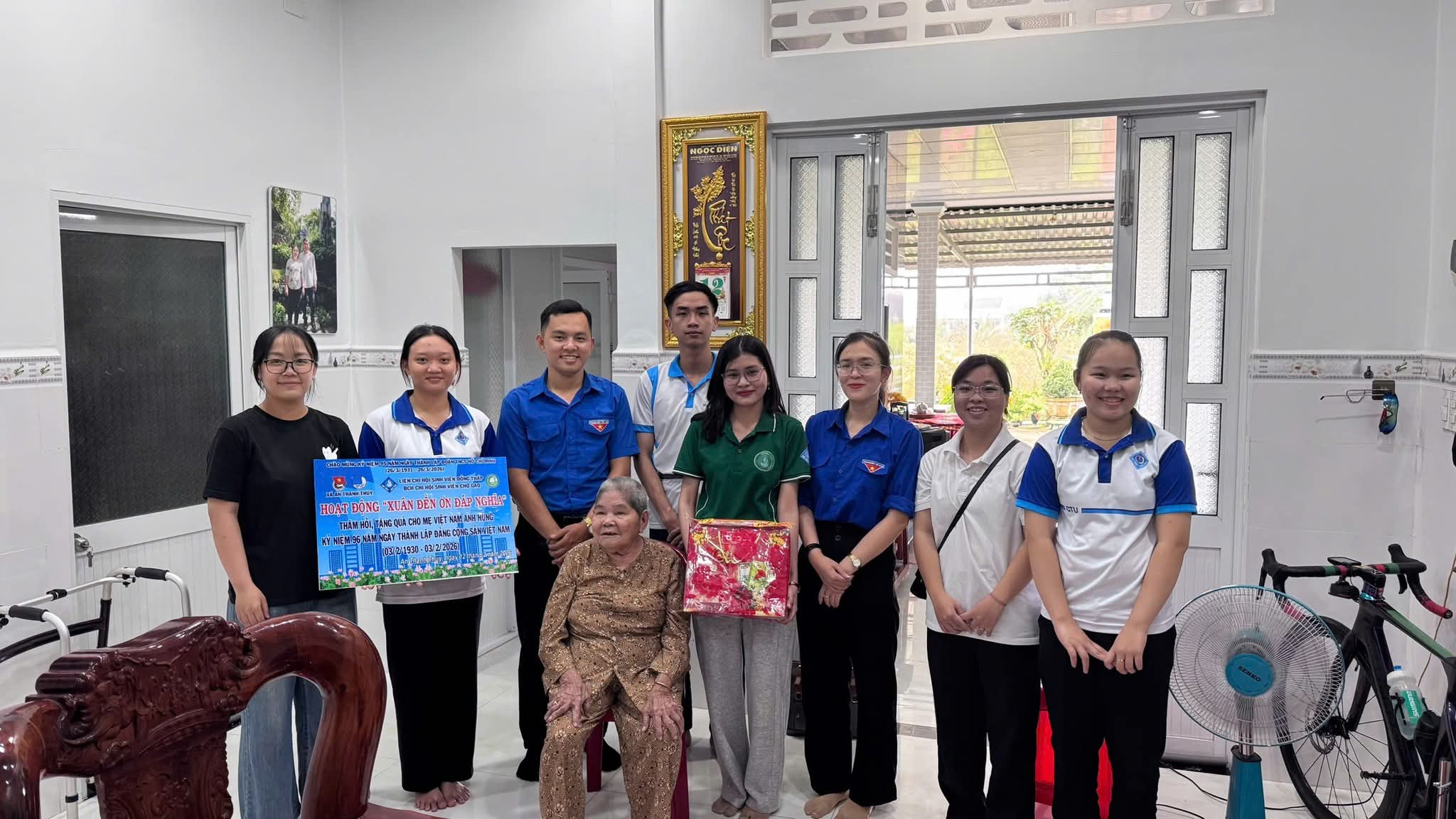 Đội hình Mùa hè xanh Chi hội sinh viên Chợ Gạo