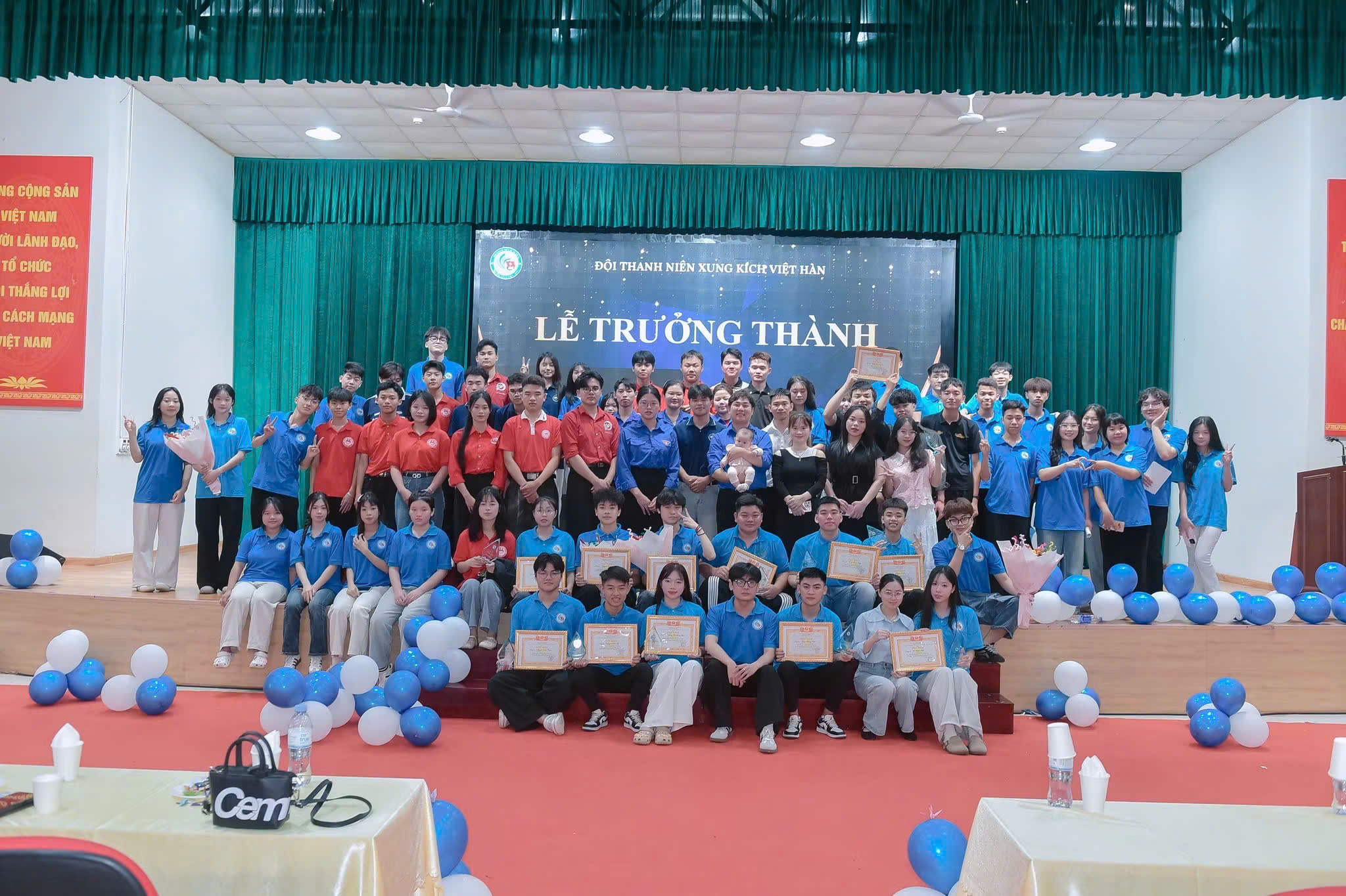 Đội hình mùa hè xanh trường Cao đẳng Công nghệ Việt - Hàn Bắc Giang