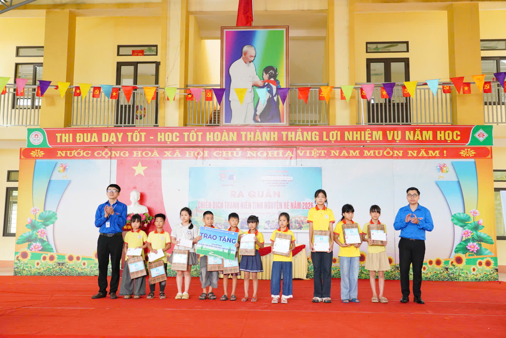 DẤU ẤN MÙA HÈ XANH 2026: TUỔI TRẺ ULSA LAN TỎA YÊU THƯƠNG, CHUNG TAY VÌ THẾ HỆ TƯƠNG LAI TẠI XÃ PHÙNG NGUYÊN, TỈNH PHÚ THỌ