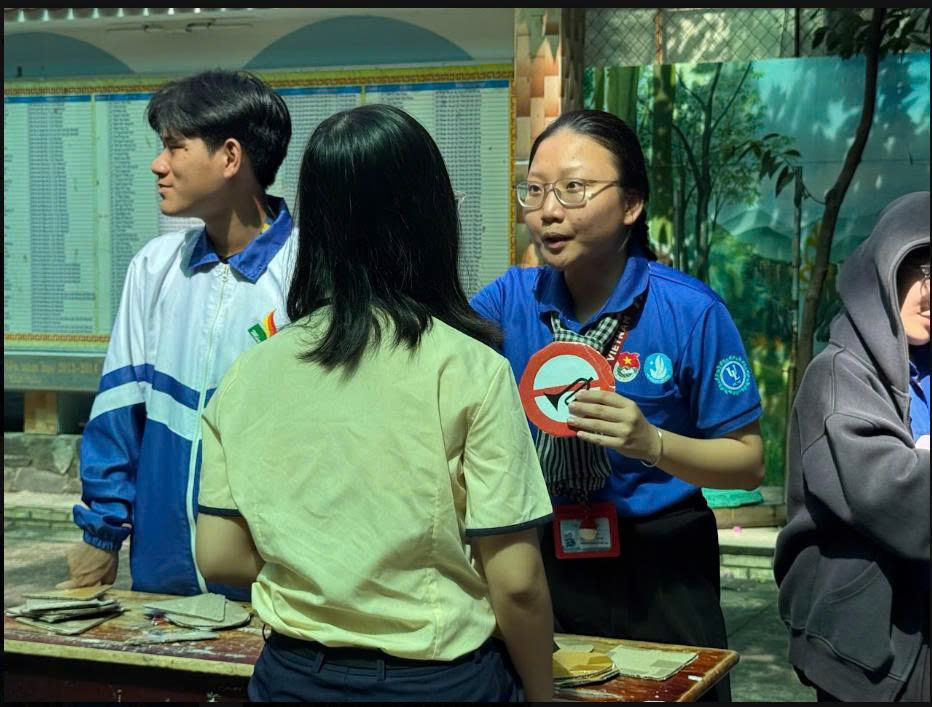 Kịch tuyên truyền về chủ đề “An toàn giao thông” kết hợp Lễ hội thiếu nhi dành cho người dân phường Phú Thọ Hòa, TP. HCM