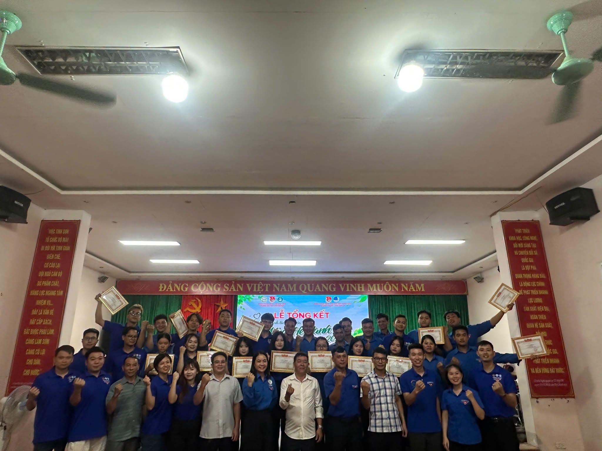 LỄ TỔNG KẾT CHƯƠNG TRÌNH TÌNH NGUYỆN MÙA HÈ XANH NĂM 2026