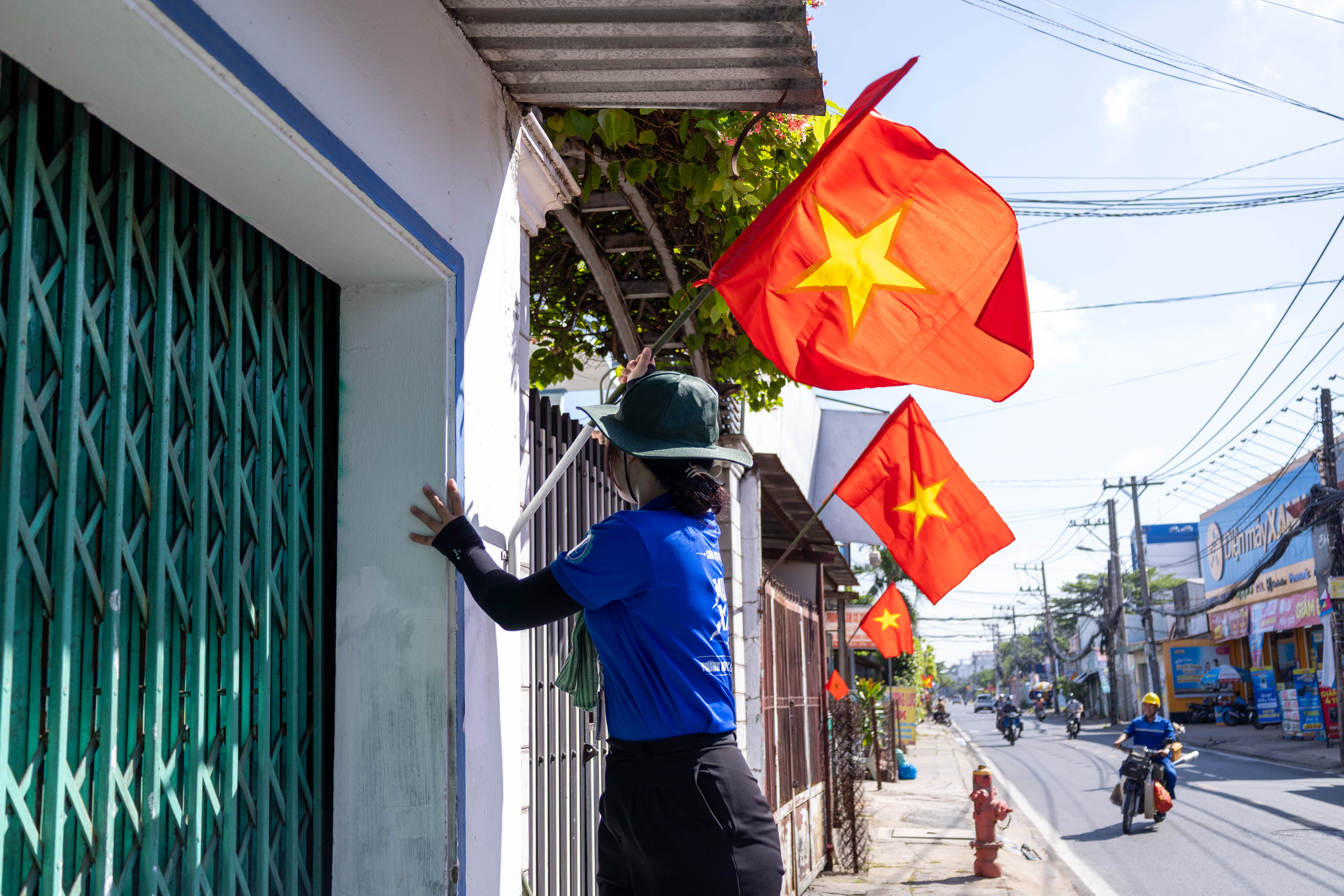 Hoạt động đường cờ Tổ quốc tại xã Hóc Môn, TP. HCM
