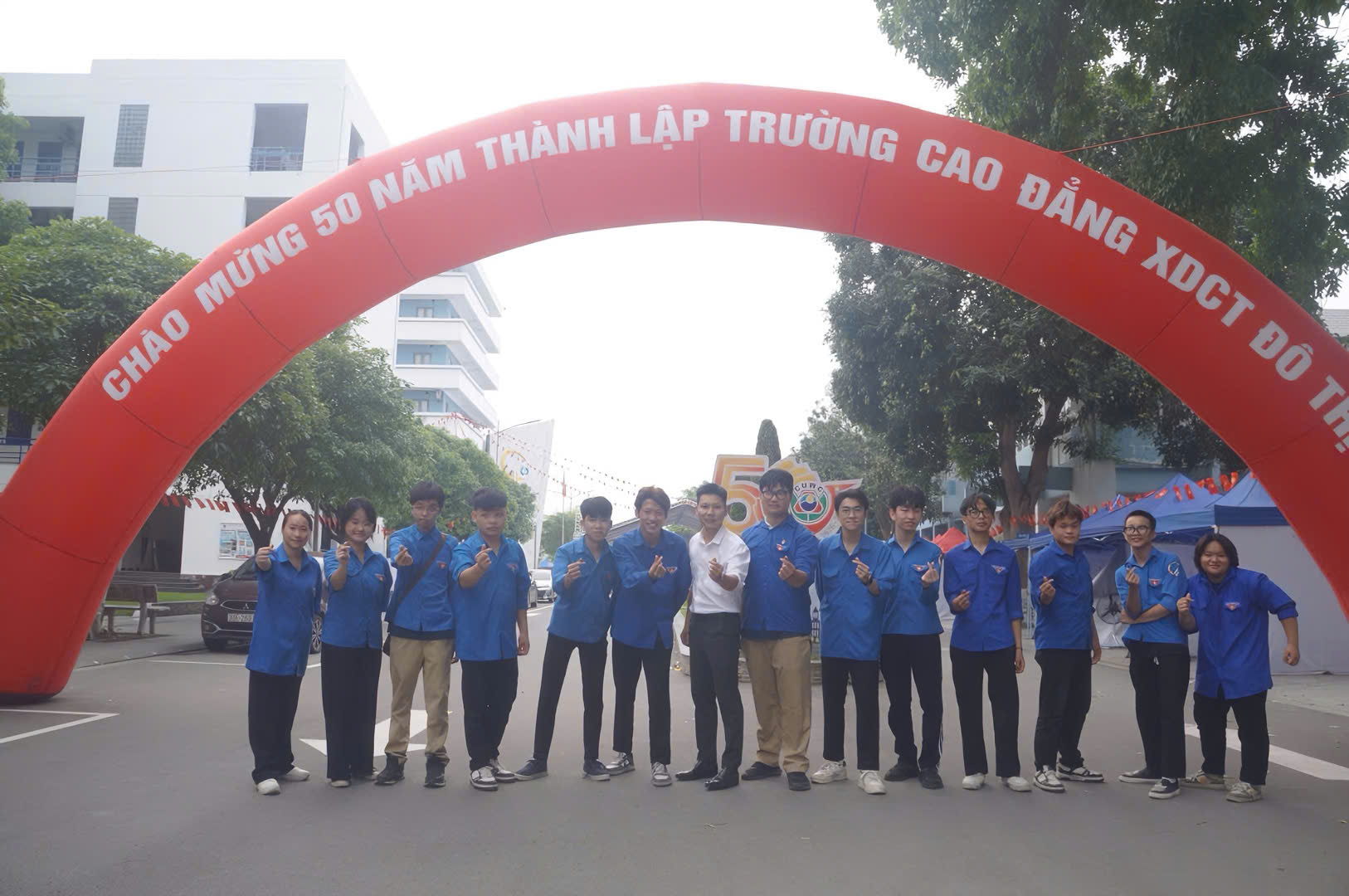 Tiếp sức mùa thi tốt nghiệp THPT 2026