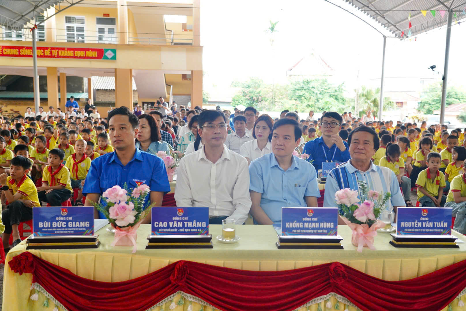 HỘI SINH VIÊN TRƯỜNG ĐẠI HỌC LAO ĐỘNG - XÃ HỘI ĐỒNG HÀNH CÙNG LỄ RA QUÂN CHIẾN DỊCH THANH NIÊN TÌNH NGUYỆN HÈ 2026 TẠI PHÚ THỌ