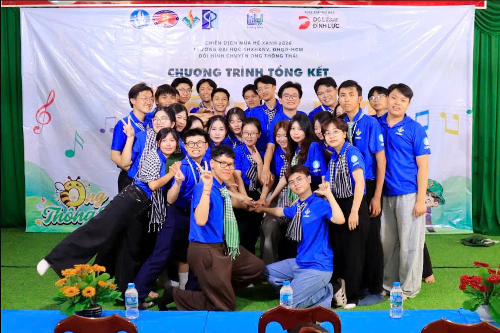 Chương trình tổng kết "Nắng Hạ"