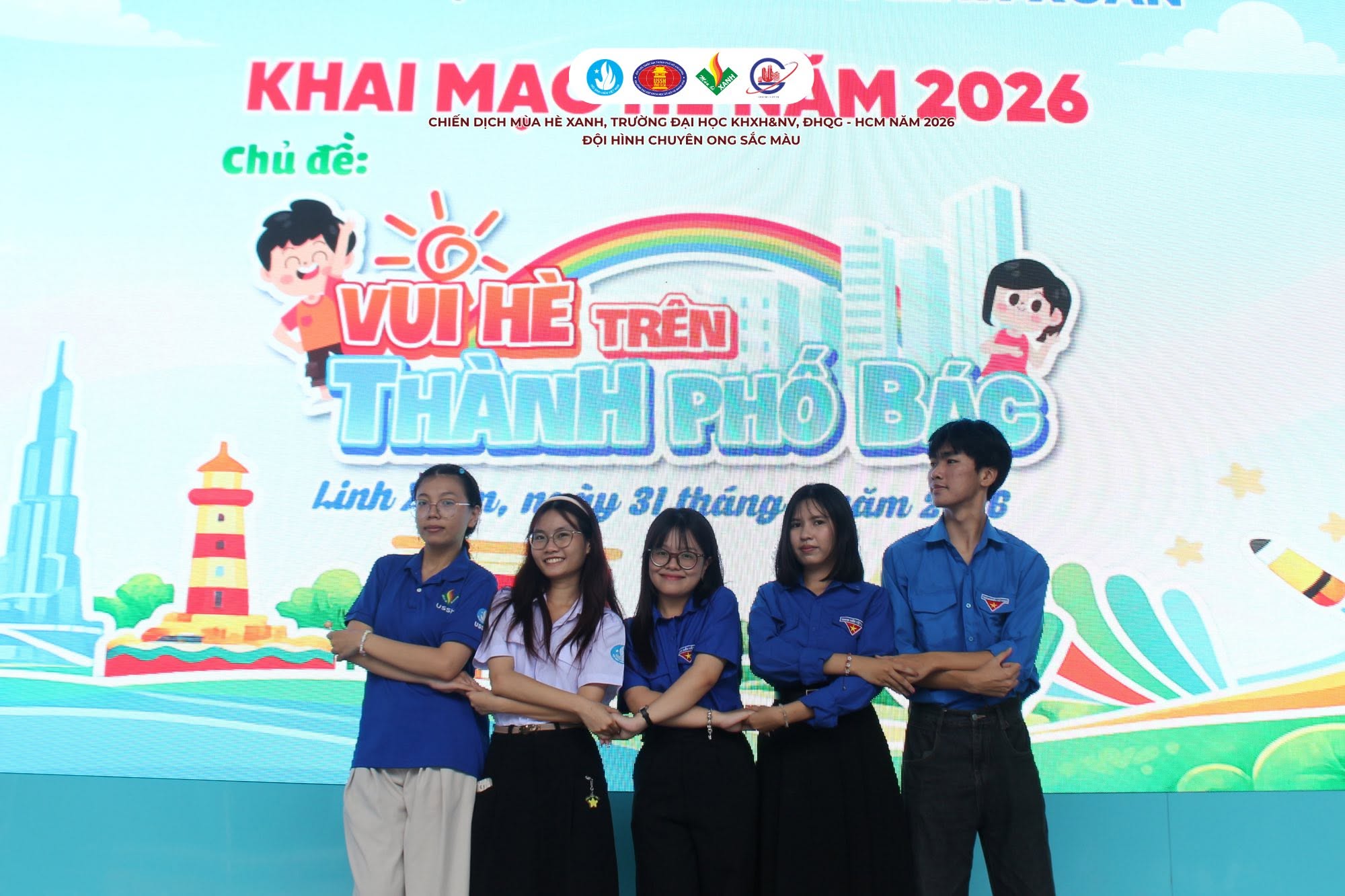 THIẾU NHI VỚI AN TOÀN GIAO THÔNG