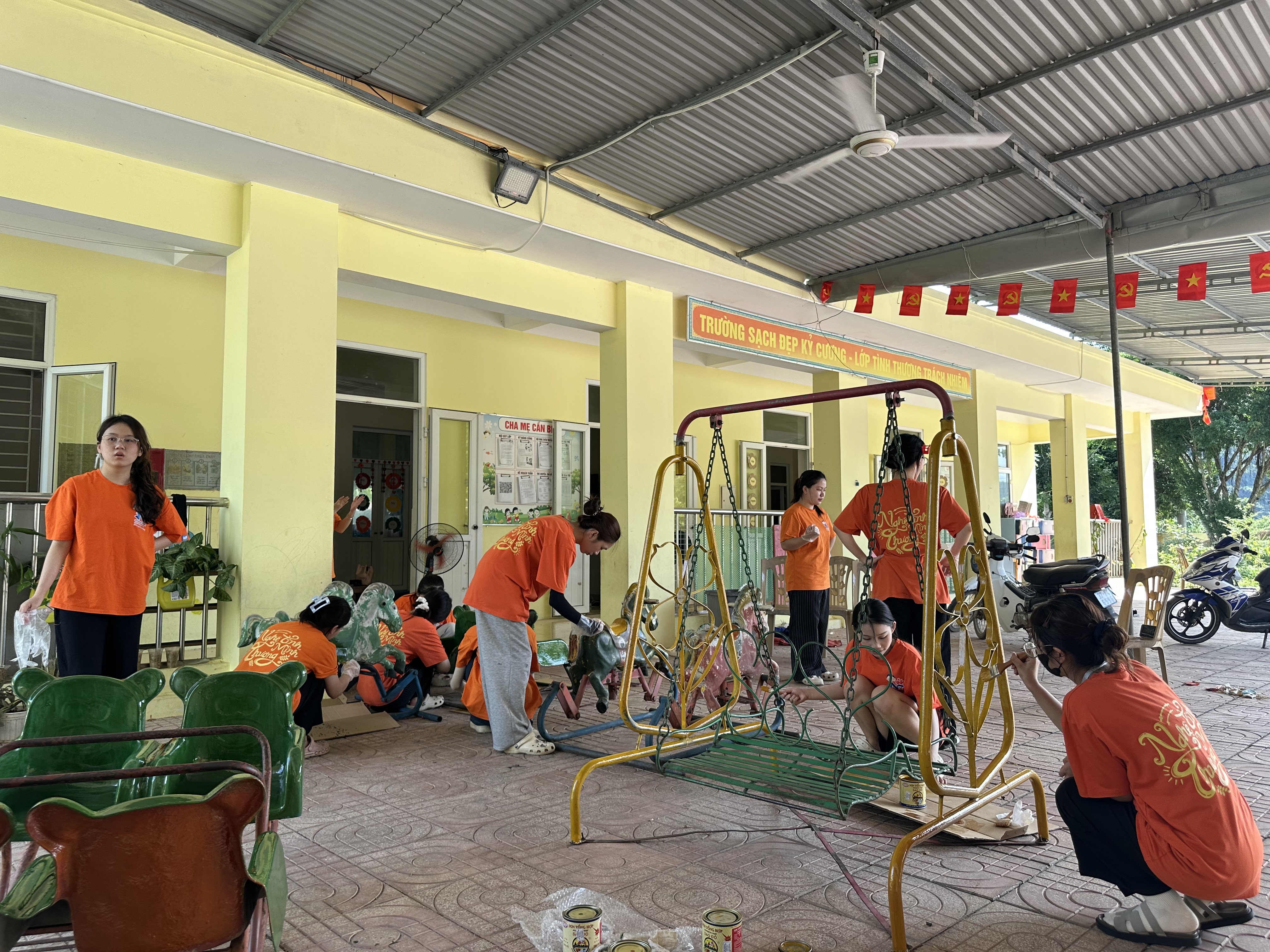 [ CẢI TẠO KHU VUI CHƠI ]