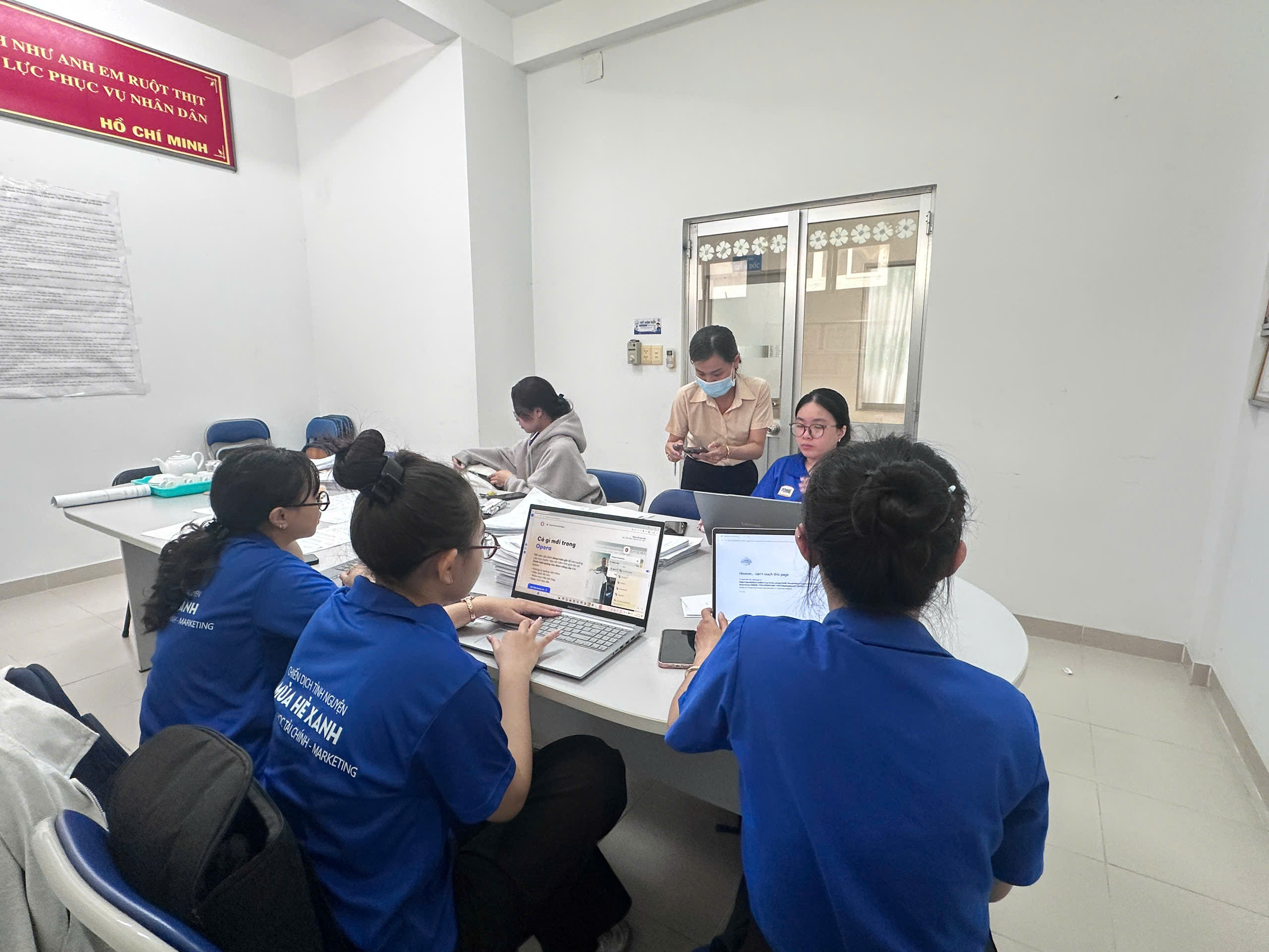 HỖ TRỢ KHÁM SỨC KHỎE PHƯỜNG ĐỨC NHUẬN