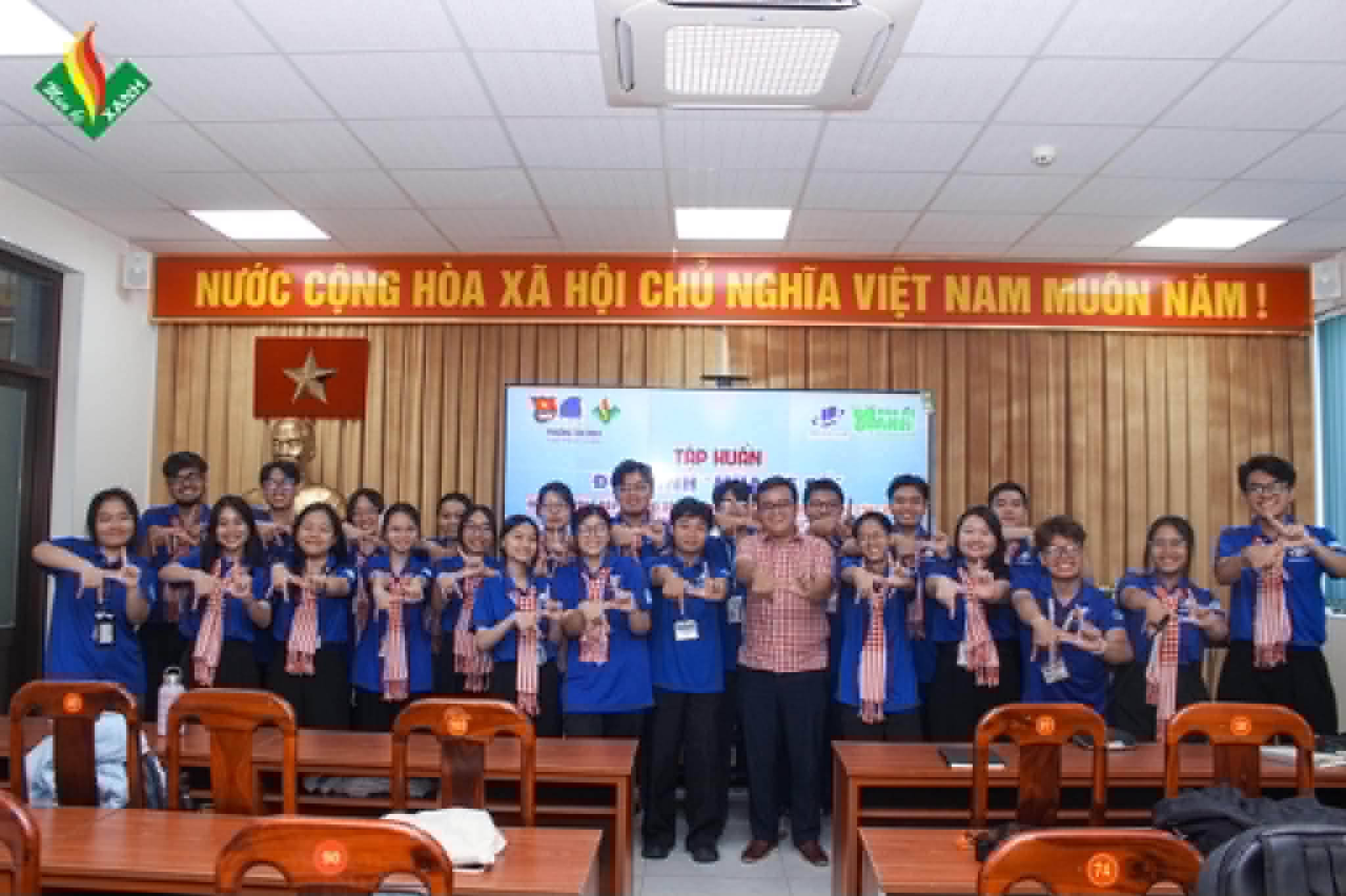 THAM GIA TẬP HUẤN MÙA HÈ SỐ PHƯỜNG TÂN ĐỊNH