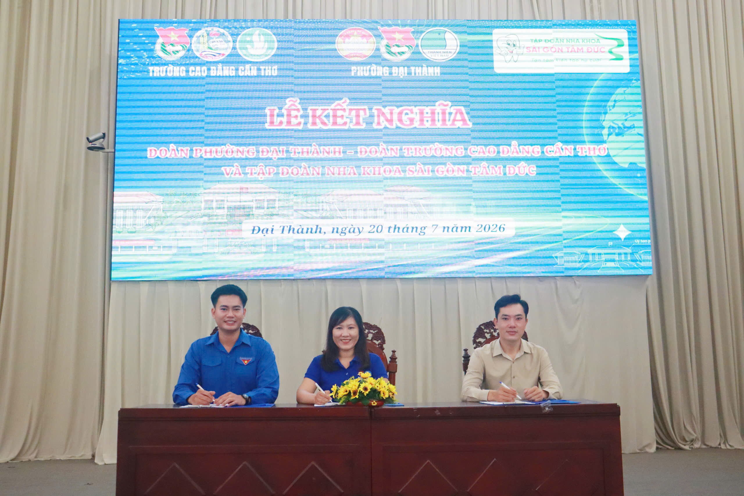 Lễ Kết nghĩa Đoàn phường Đại Thành - Đoàn trường Cao đẳng Cần Thơ - Nha Khoa Sài Gòn Tâm Đức