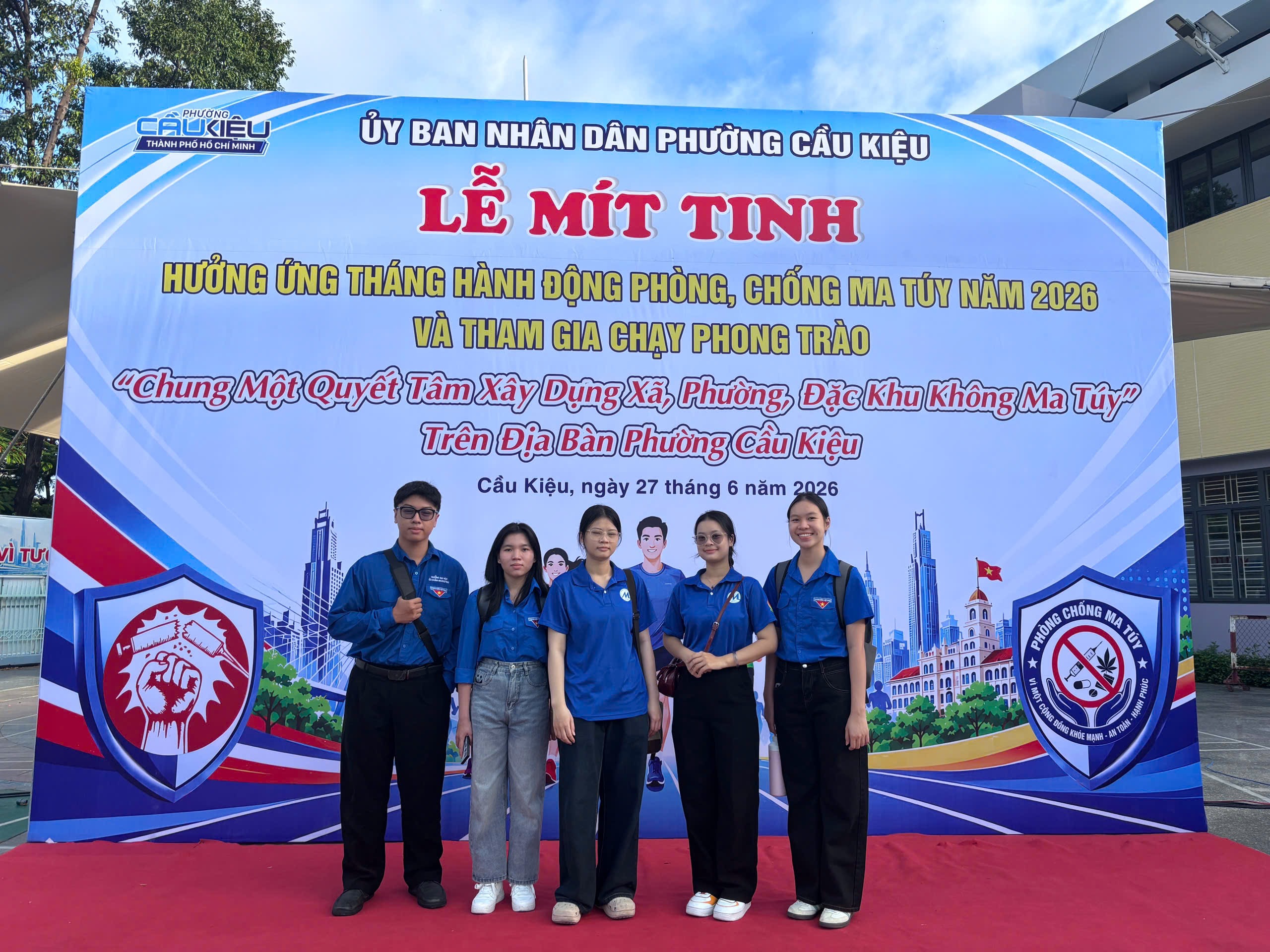 Lễ mít tinh phòng chống ma túy và chạy phong trào