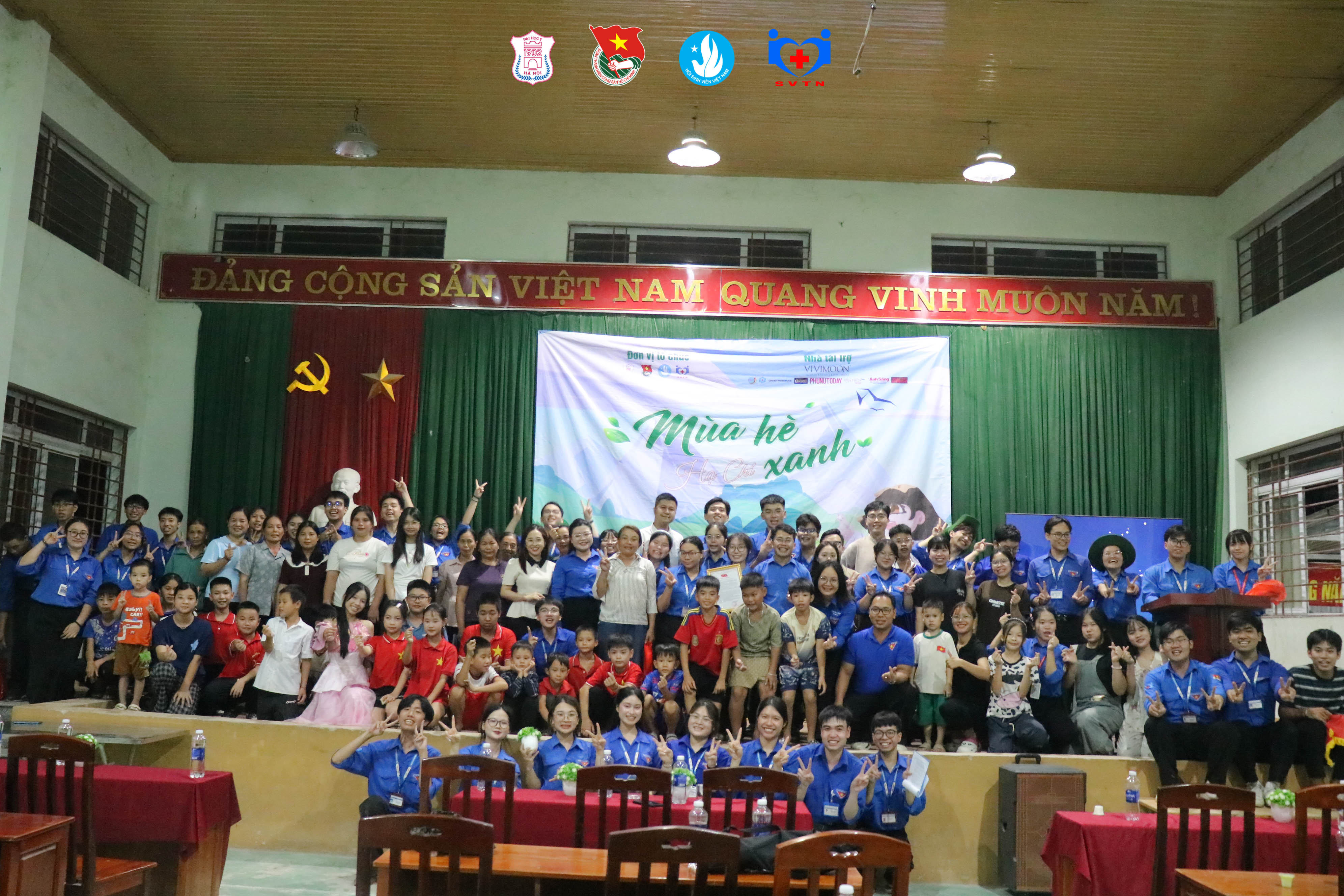 Giao lưu văn hoá văn nghệ