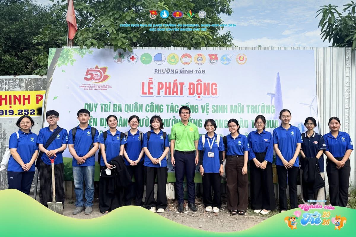 CHỦ NHẬT XANH ĐOÀN PHƯỜNG BÌNH TÂN CÙNG CHUYÊN NGHIÊN CỨU TRẺ