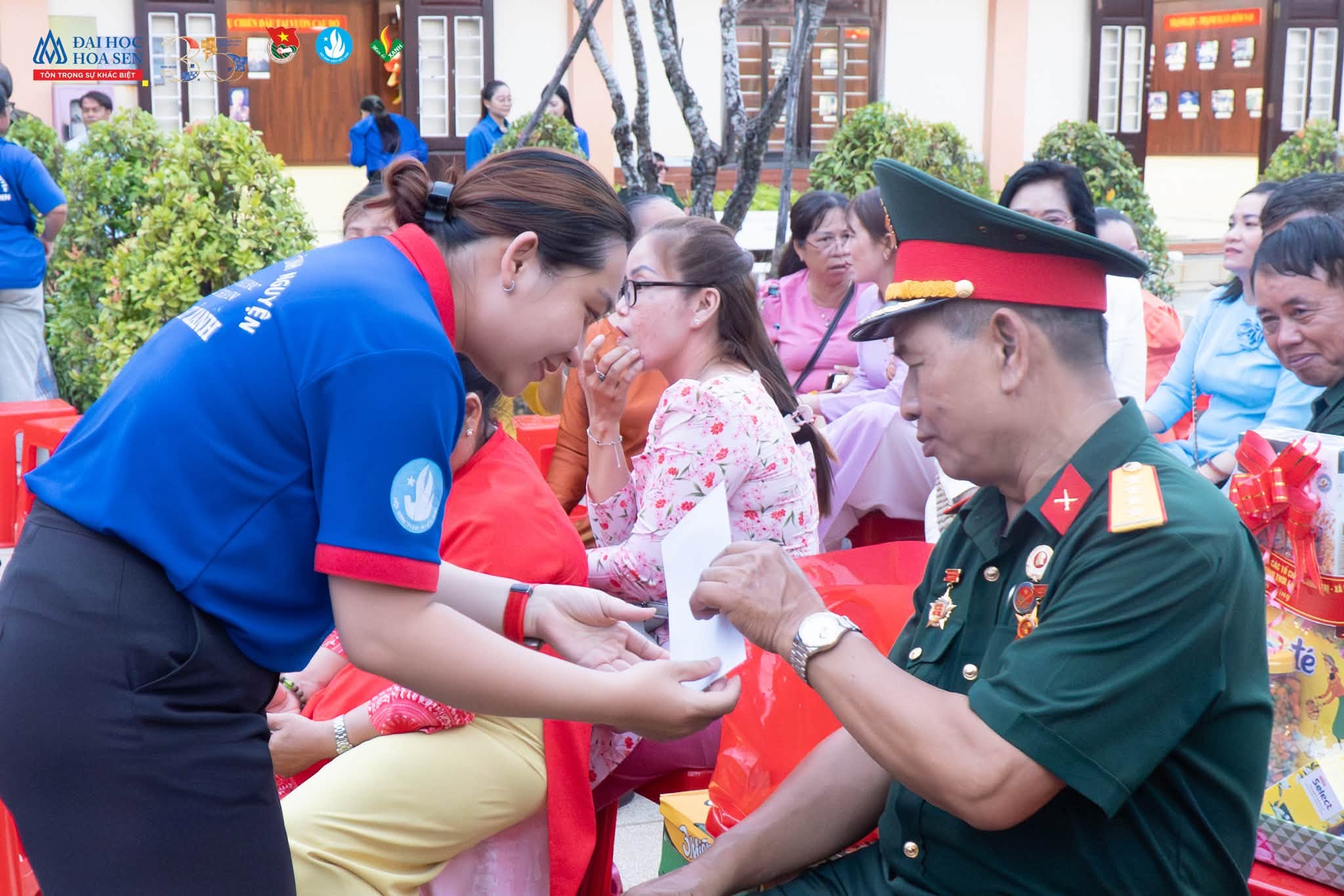LẶNG ĐỂ NHỚ, NHỚ ĐỂ TIẾP BƯỚC