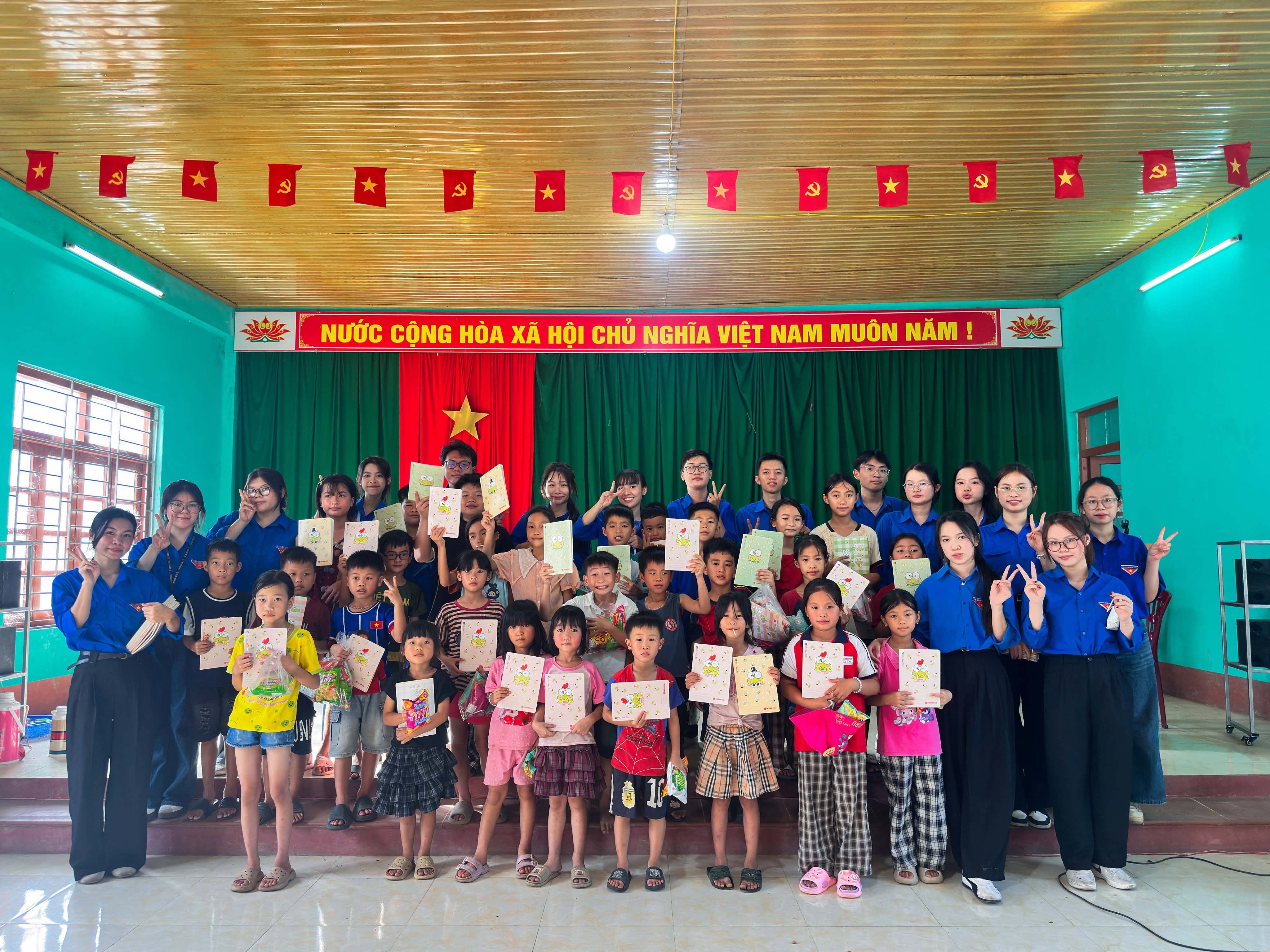 TỔ CHỨC LỚP HỌC "QUẢN LÝ TÀI CHÍNH CÁ NHÂN SỐ" VÀ SINH HOẠT HÈ CHO THIẾU NHI ĐỊA PHƯƠNG