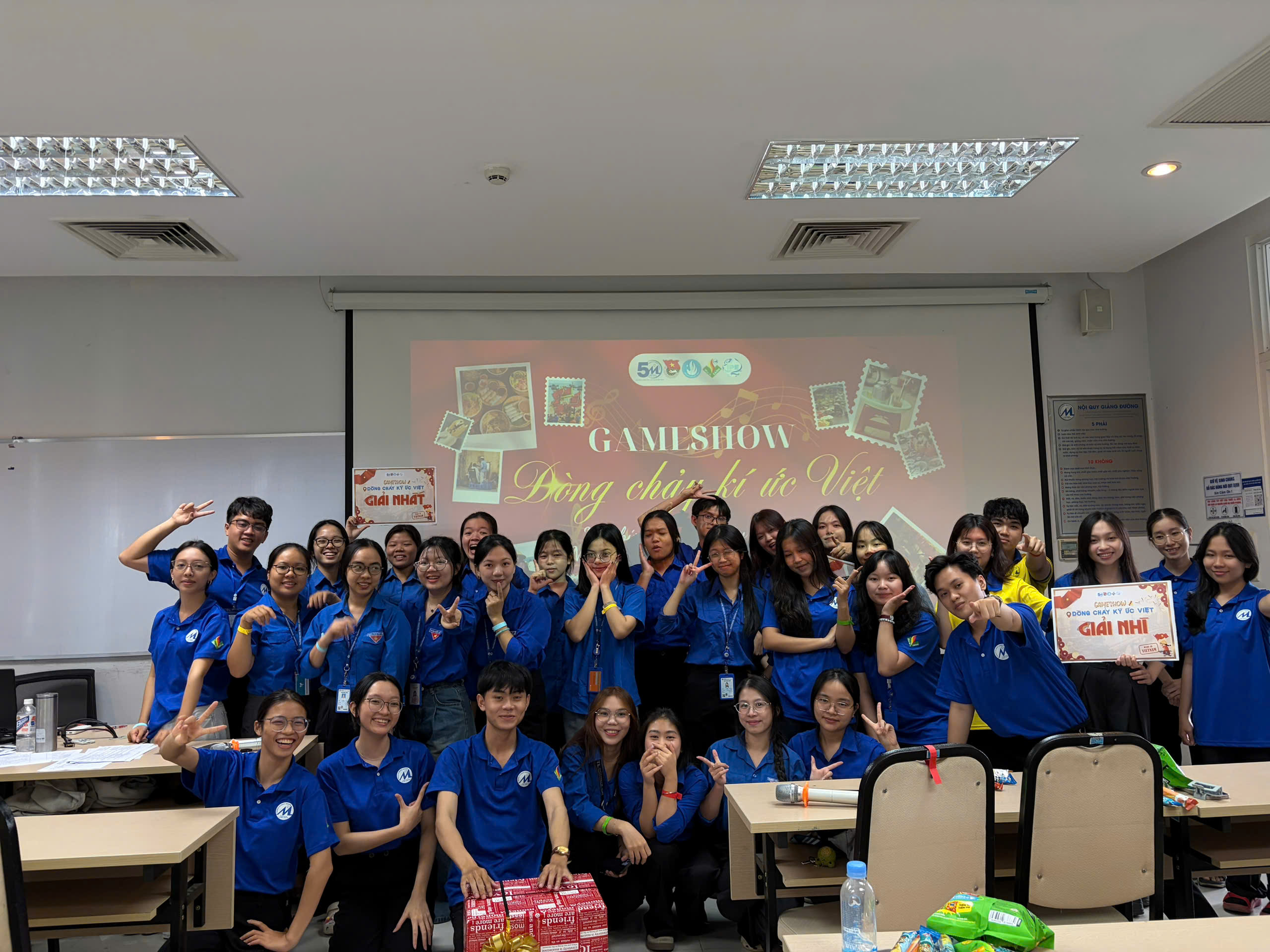 UFM - Gameshow "Dòng chảy ký ức Việt"