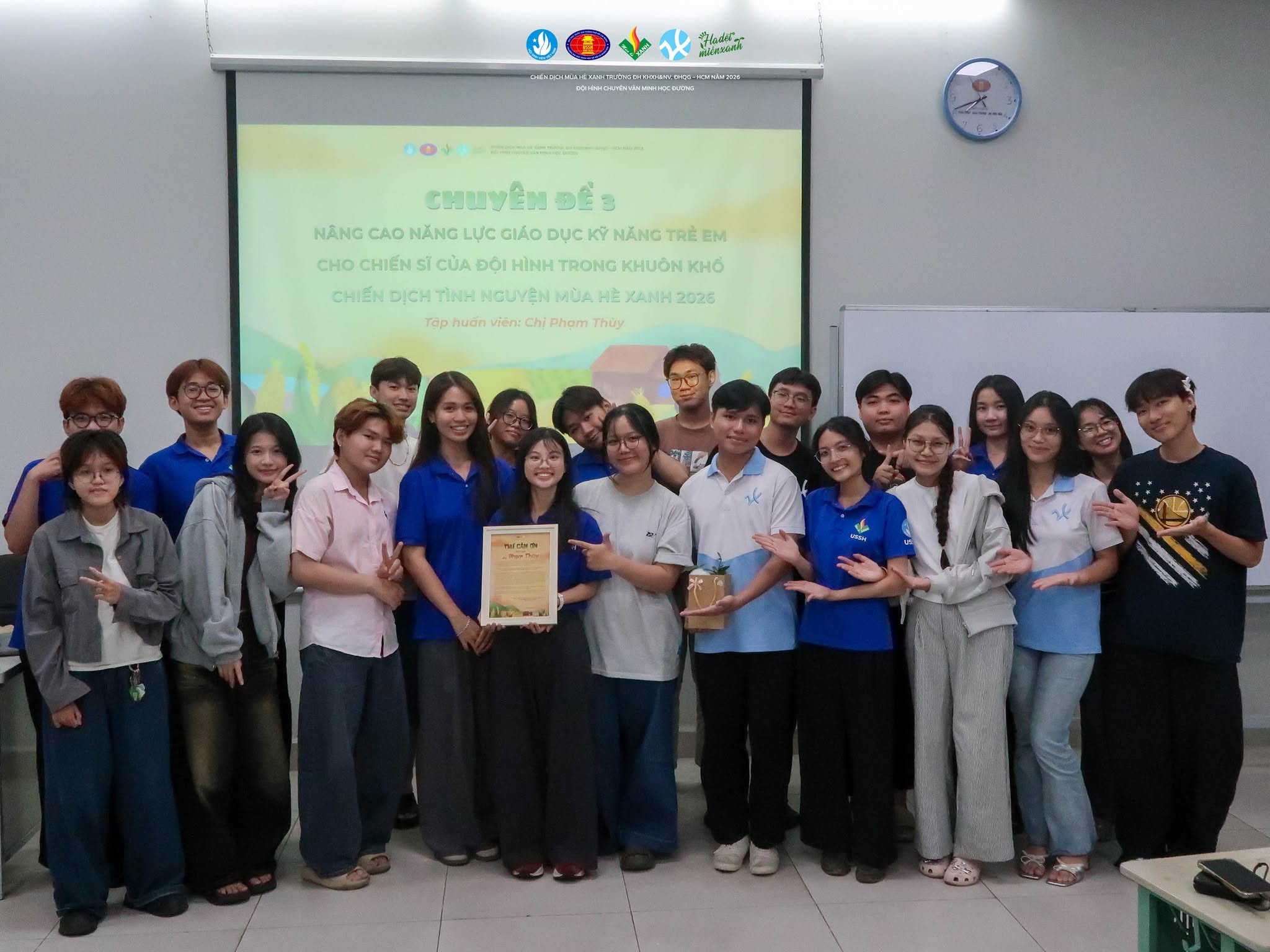 Tập huấn Chuyên đề Tập huấn 3: “Nâng cao năng lực giáo dục kỹ năng trẻ em cho Chiến sĩ của Đội hình trong khuôn khổ Chiến dịch Tình nguyện Mùa Hè Xanh 2026”