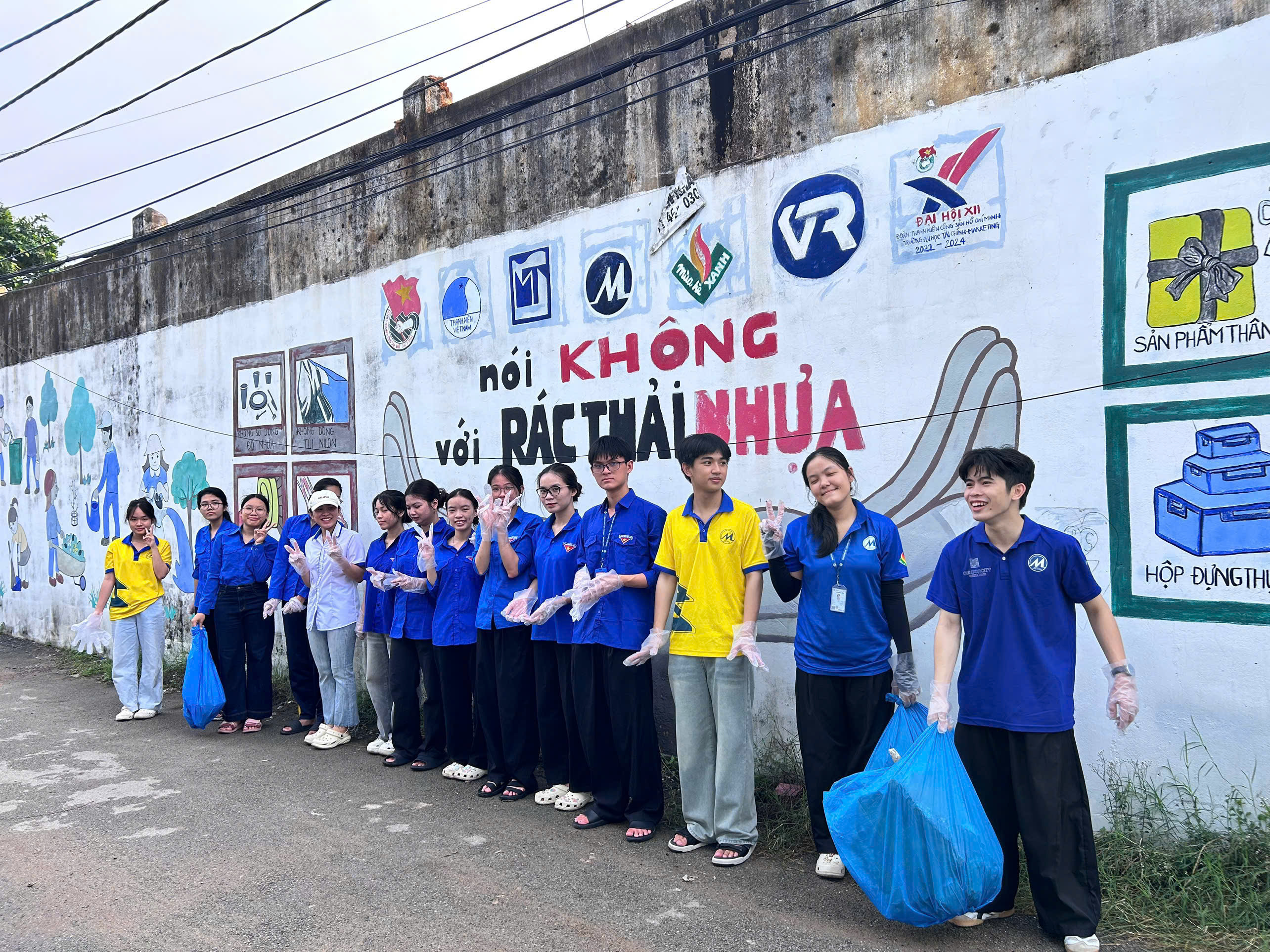 UFM - Hoạt động "Tuyến đường Thanh niên xanh"