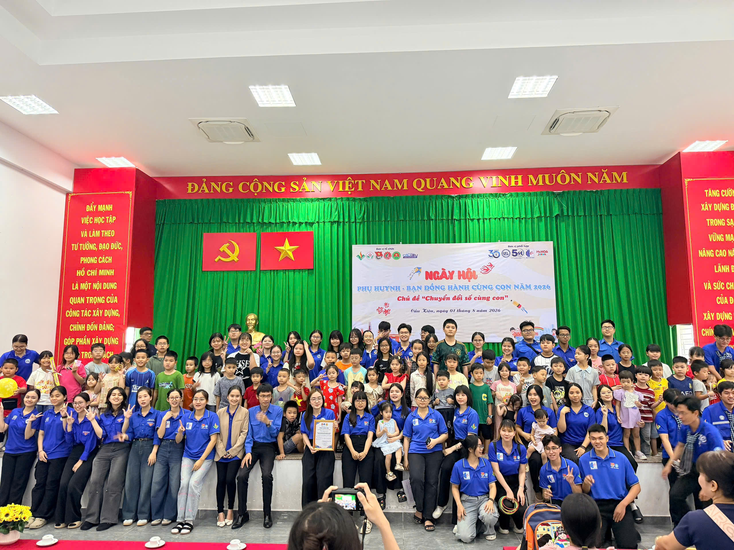 Ngày Hội Phụ Huynh - Bạn đồng hành cùng con năm 2026  Chủ đề "Chuyển đổi số cùng con"