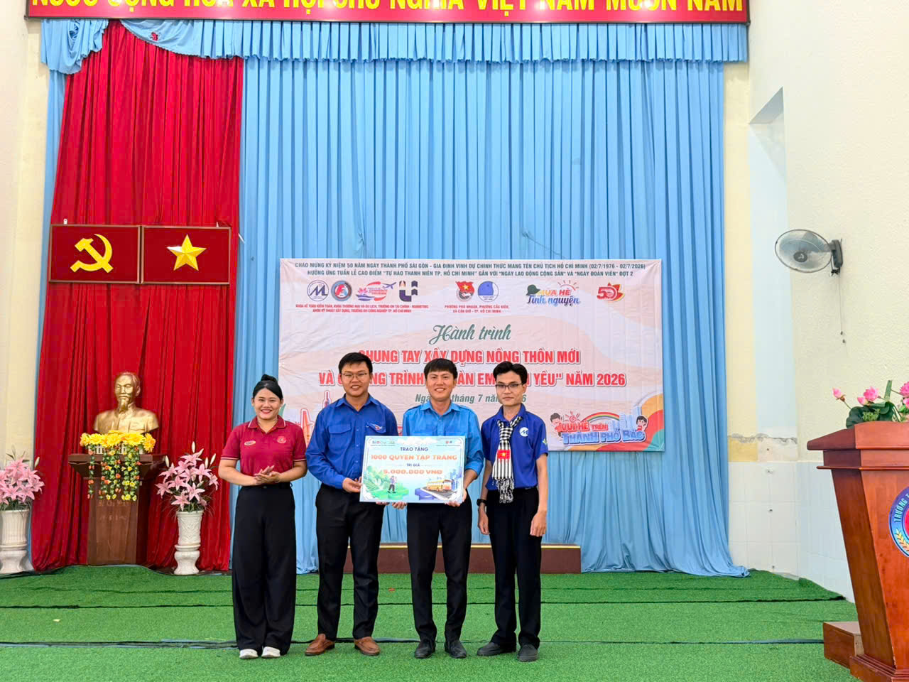 UFM - Ngày hội chung tay xây dựng nông thôn mới và chương trình "Vì đàn em thân yêu"