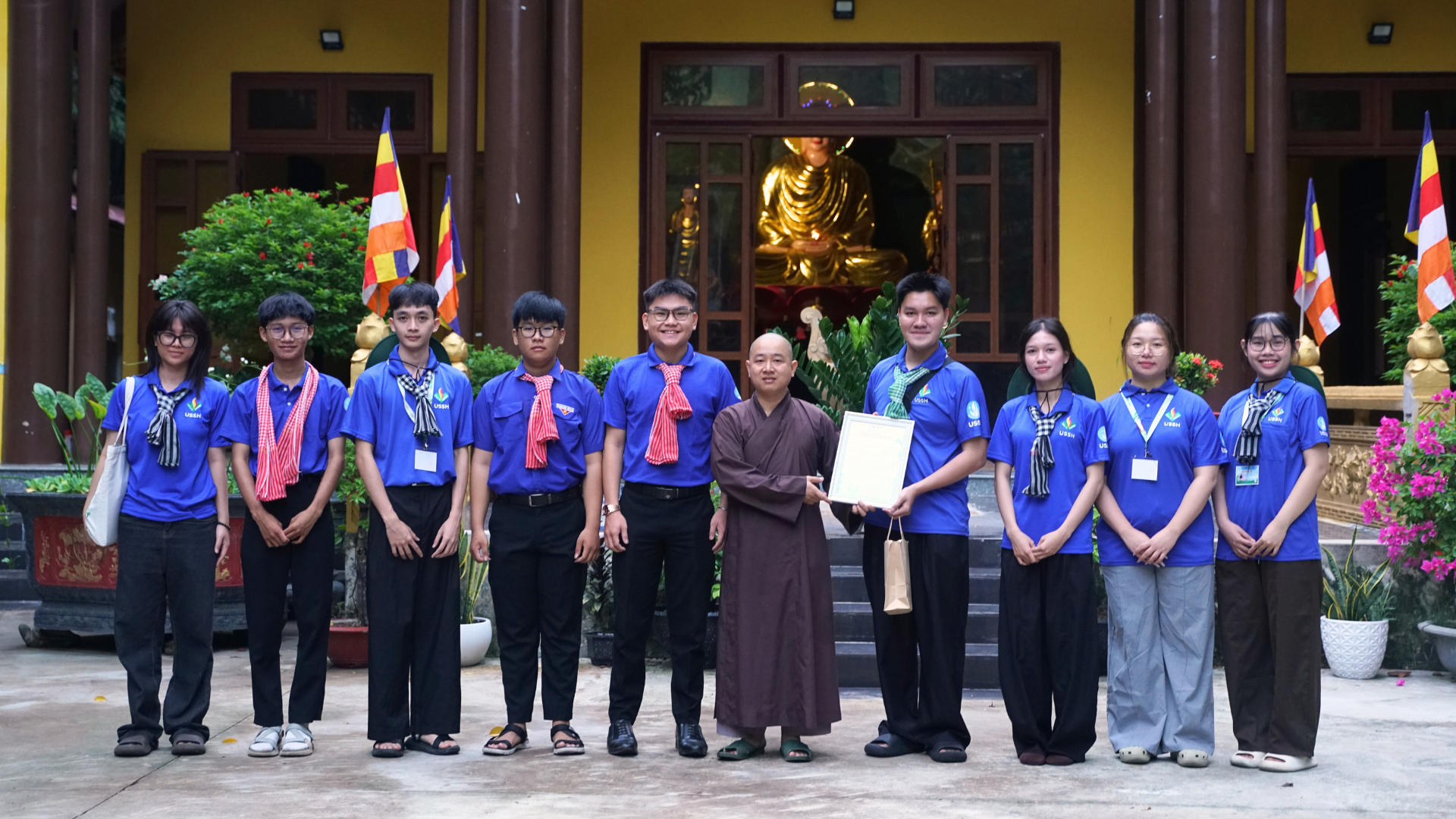🔥HOẠT ĐỘNG HỖ TRỢ NẤU ĂN VÀ PHÁT SUẤT ĂN MIỄN PHÍ CHO NGƯỜI DÂN “NHEN LỬA DUYÊN”🔥| ĐỘI HÌNH CHUYÊN VĂN HOÁ HỌC - MÙA HÈ XANH 2026
