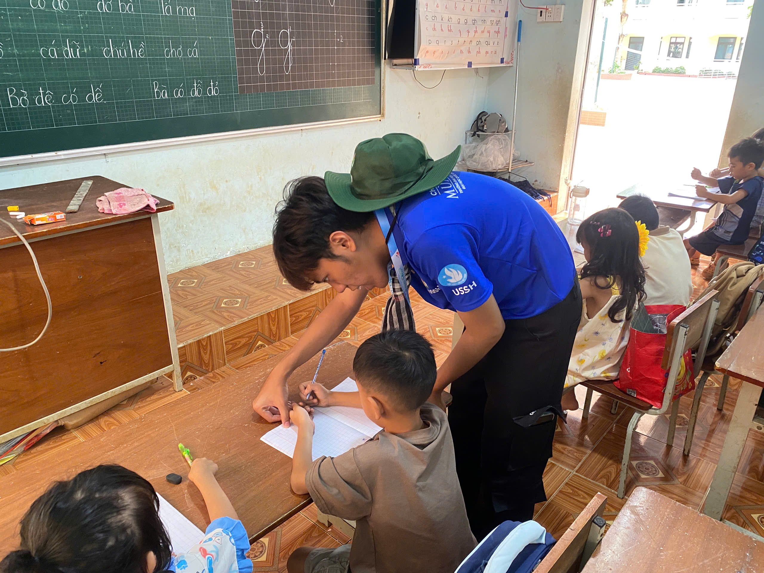 Hoạt động 1: Hỗ trợ lớp tiền Tiểu học