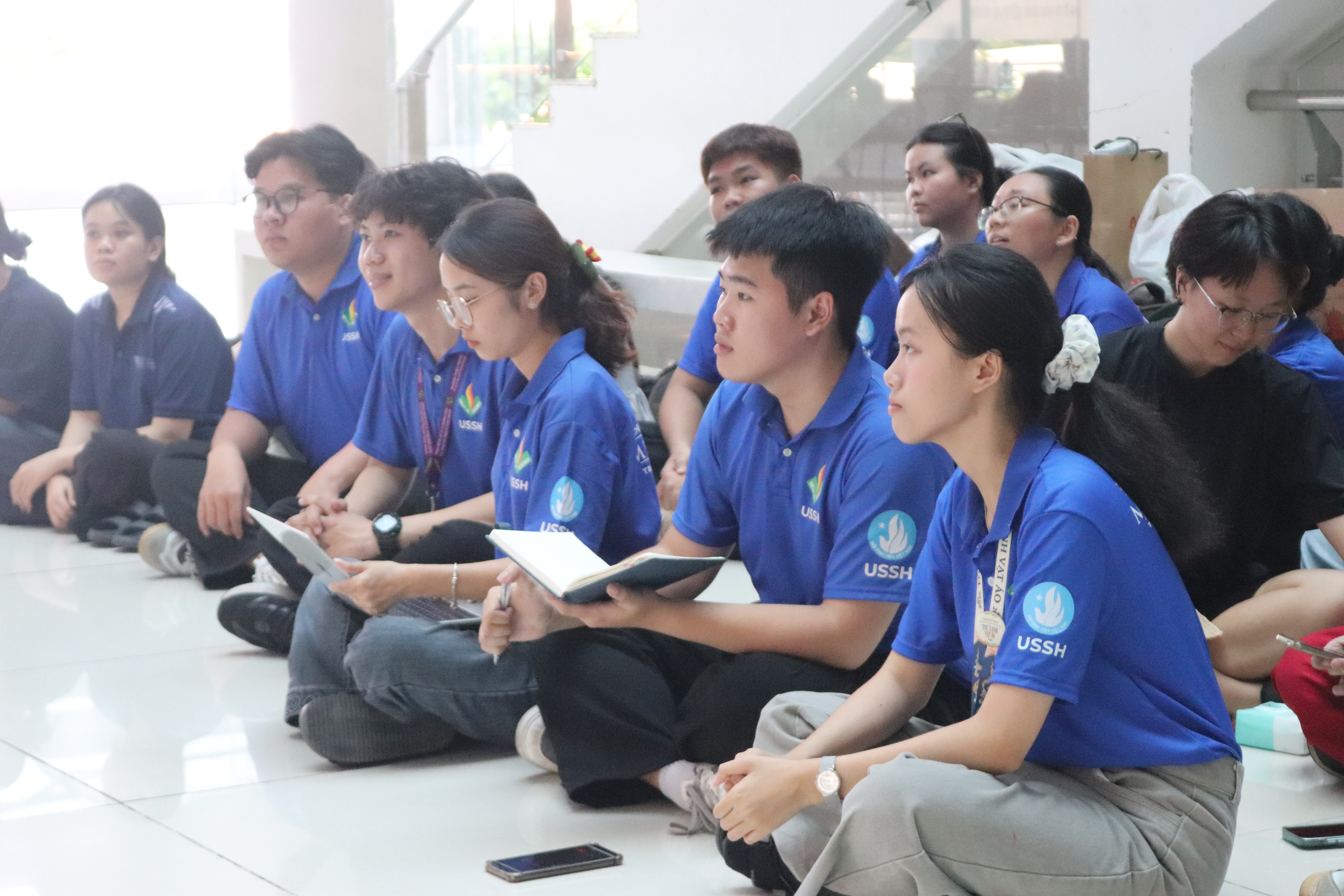 Tập duyệt buổi chia sẻ chuyên đề