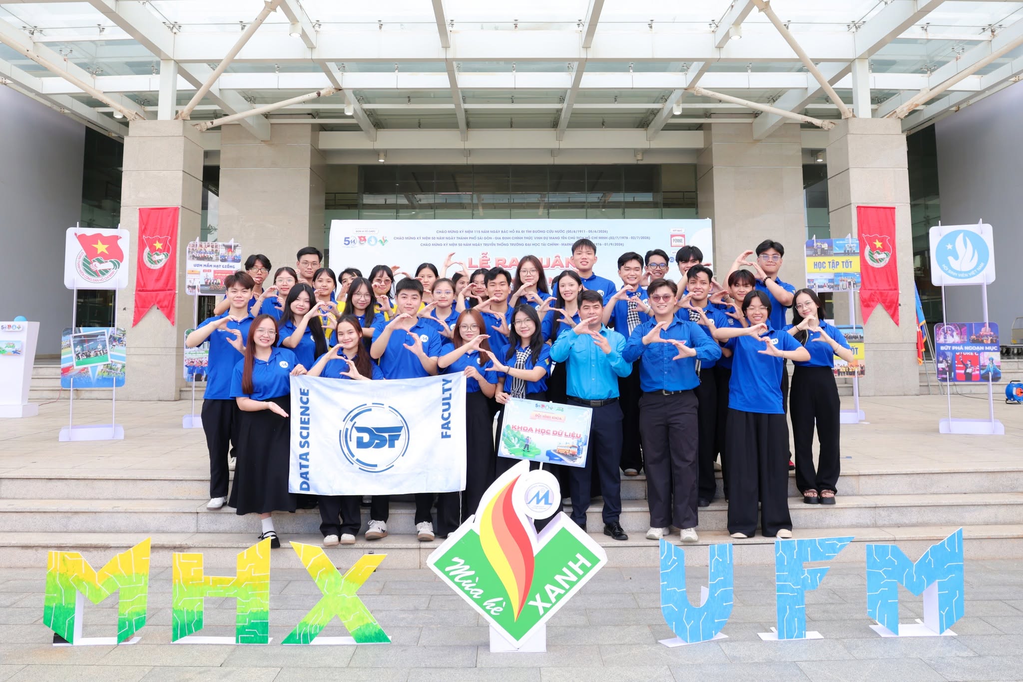 UFM - Lễ ra quân MHX cấp trường