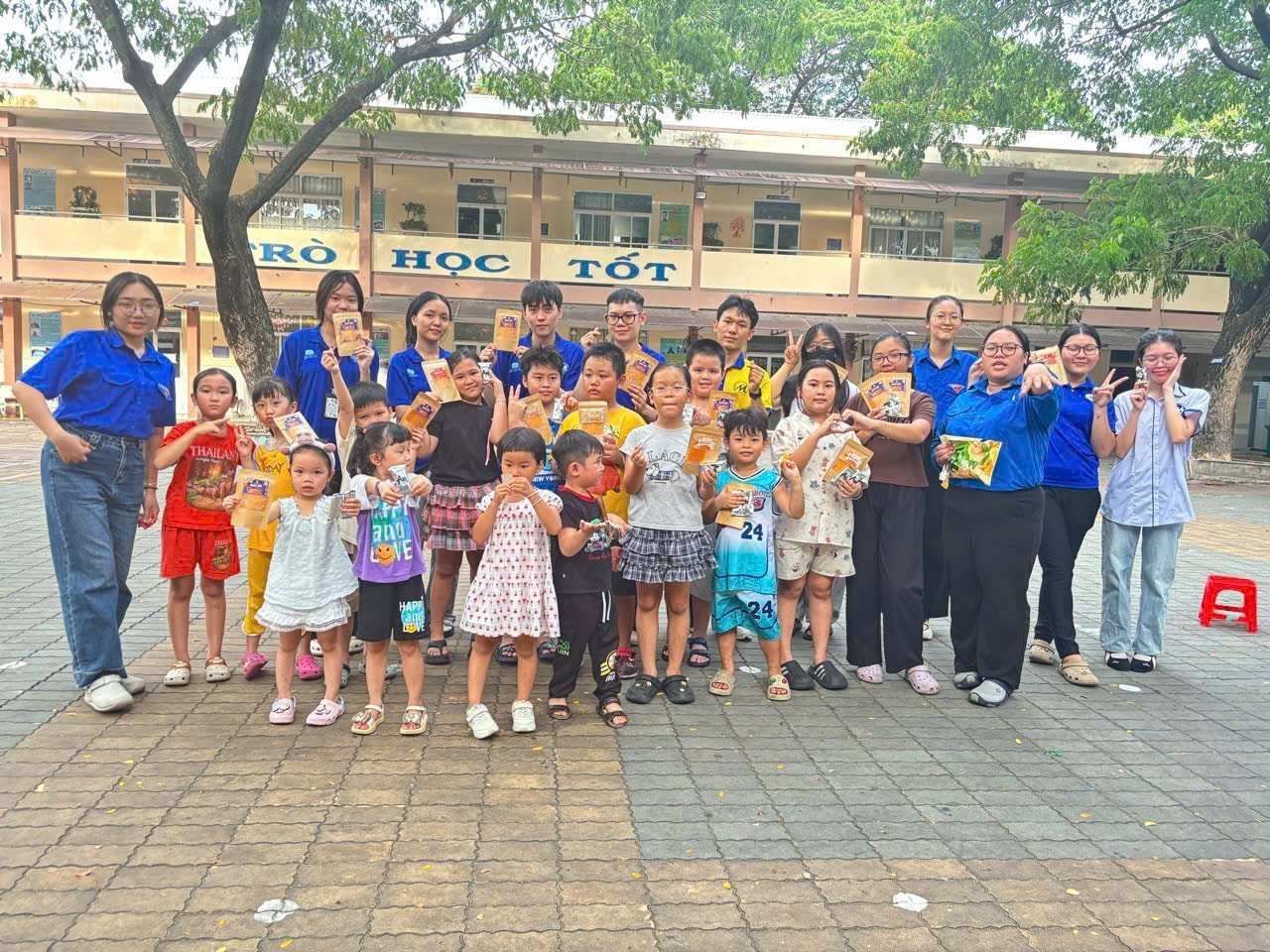 UFM - Các lớp học sinh hoạt hè - Phường Phú Thuận