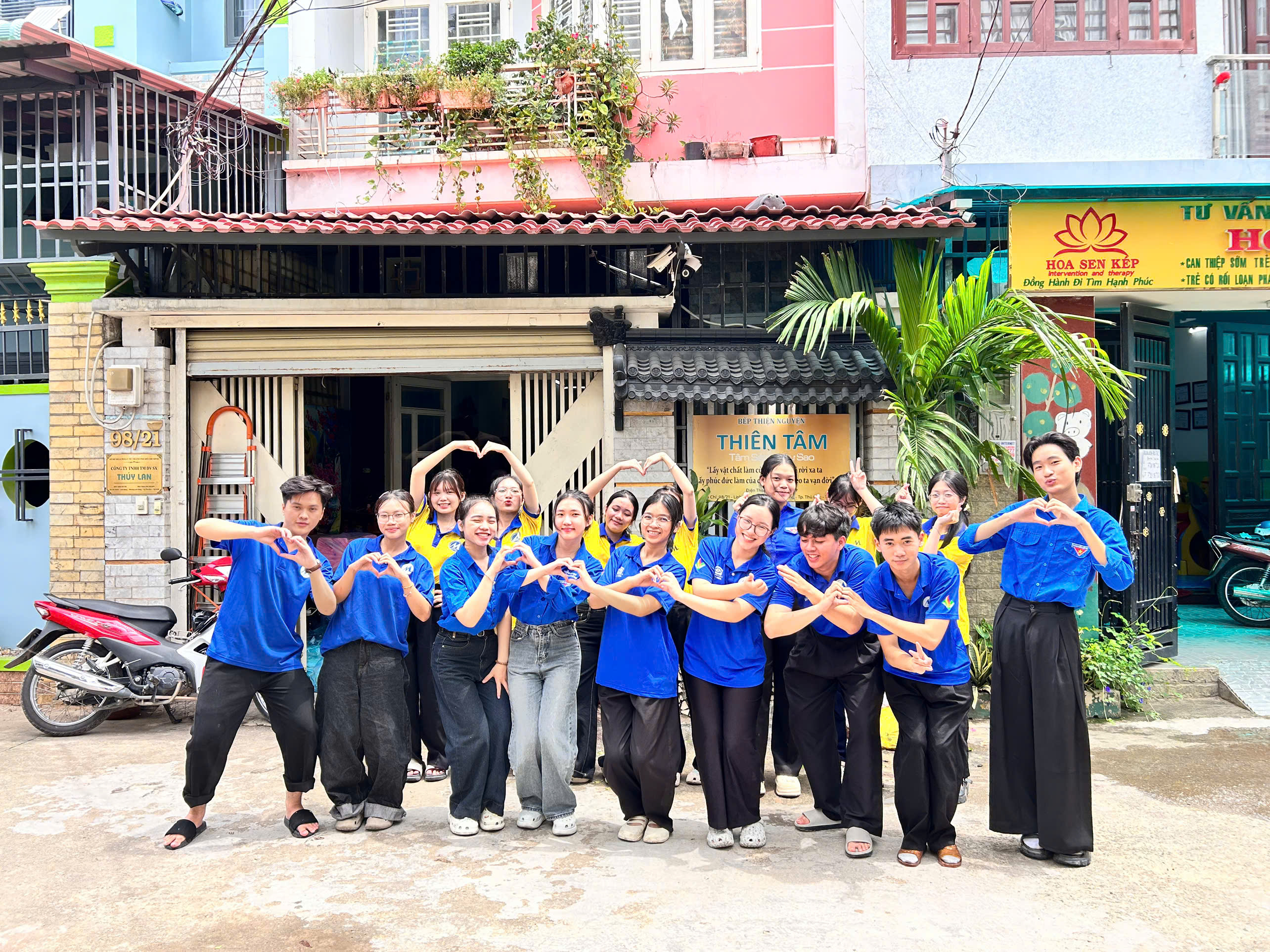 UFM - Chương trình Chạm vị yêu thương "Bữa ăn 0 đồng"