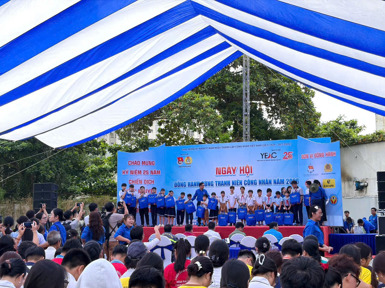 UFM - NGÀY HỘI "ĐỒNG HÀNH CÙNG THANH NIÊN CÔNG NHÂN" TRONG KHUÔN KHỔ CHIẾN DỊCH TÌNH NGUYỆN KỲ NGHỈ HỒNG 2026