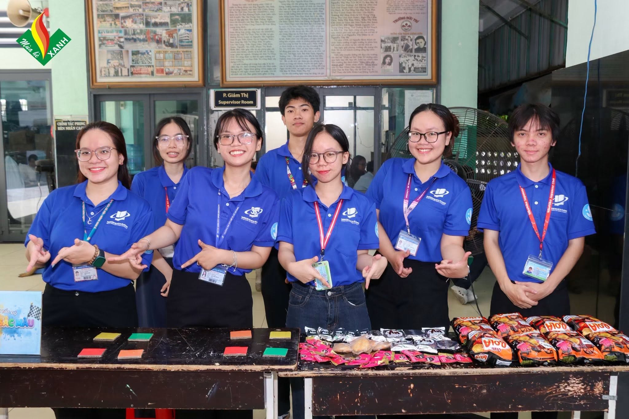 TỔ CHỨC SINH HOẠT HÈ CHỦ ĐỀ "VÒNG TAY BÈ BẠN" HƯỚNG ĐẾN NGÀY 26/6 - NGÀY QUỐC TẾ PHÒNG CHỐNG MA TÚY VÀ BUÔN BÁN BẤT HỢP PHÁP